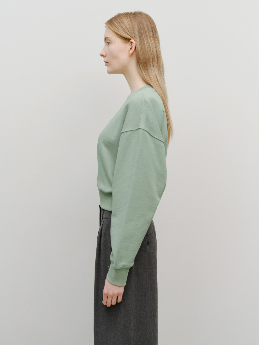 【 限量現貨 】MFG 經典刺繡 LOGO 短版大學T 韓國