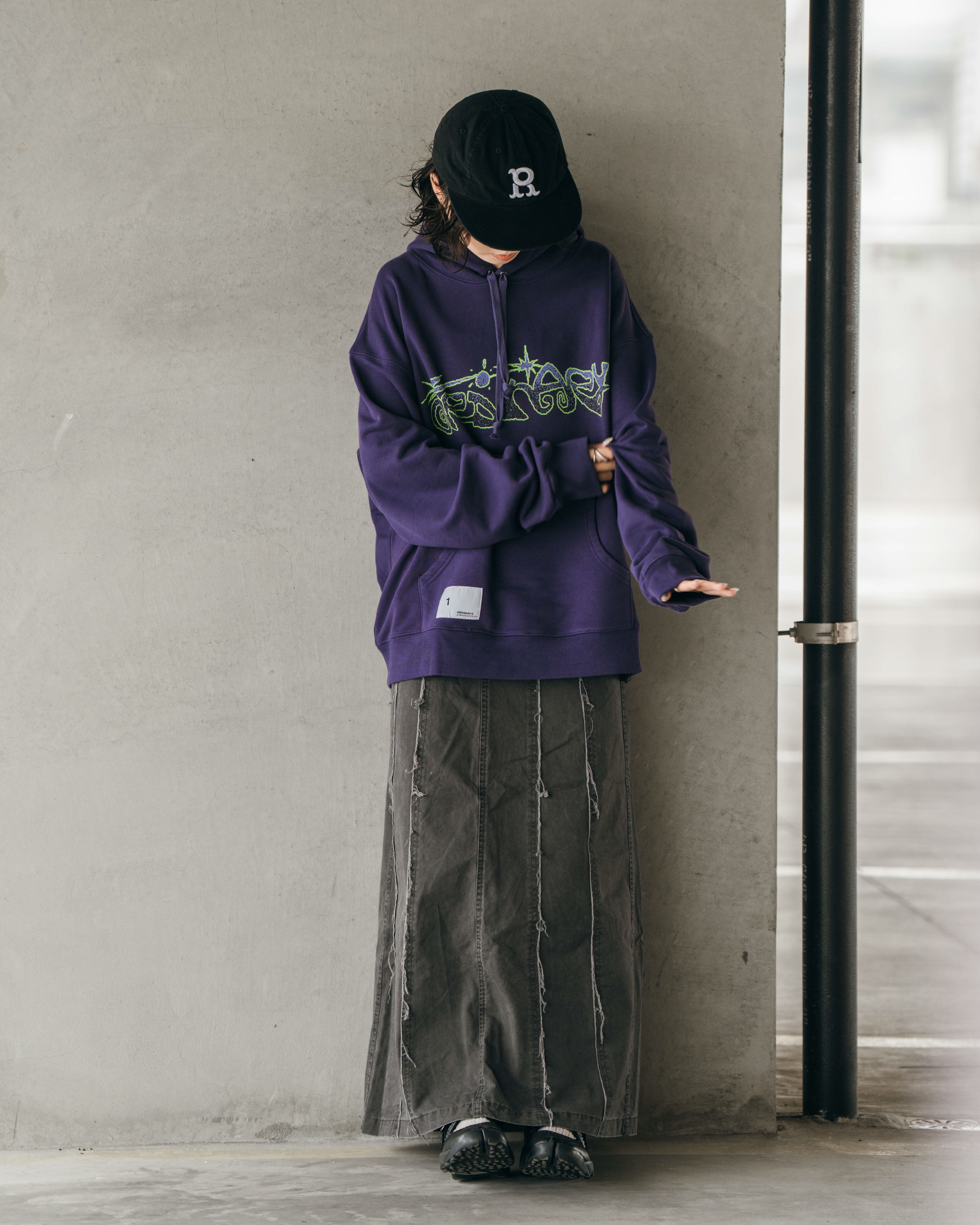 Ordinary 星體塗鴉LOGO帽TEE