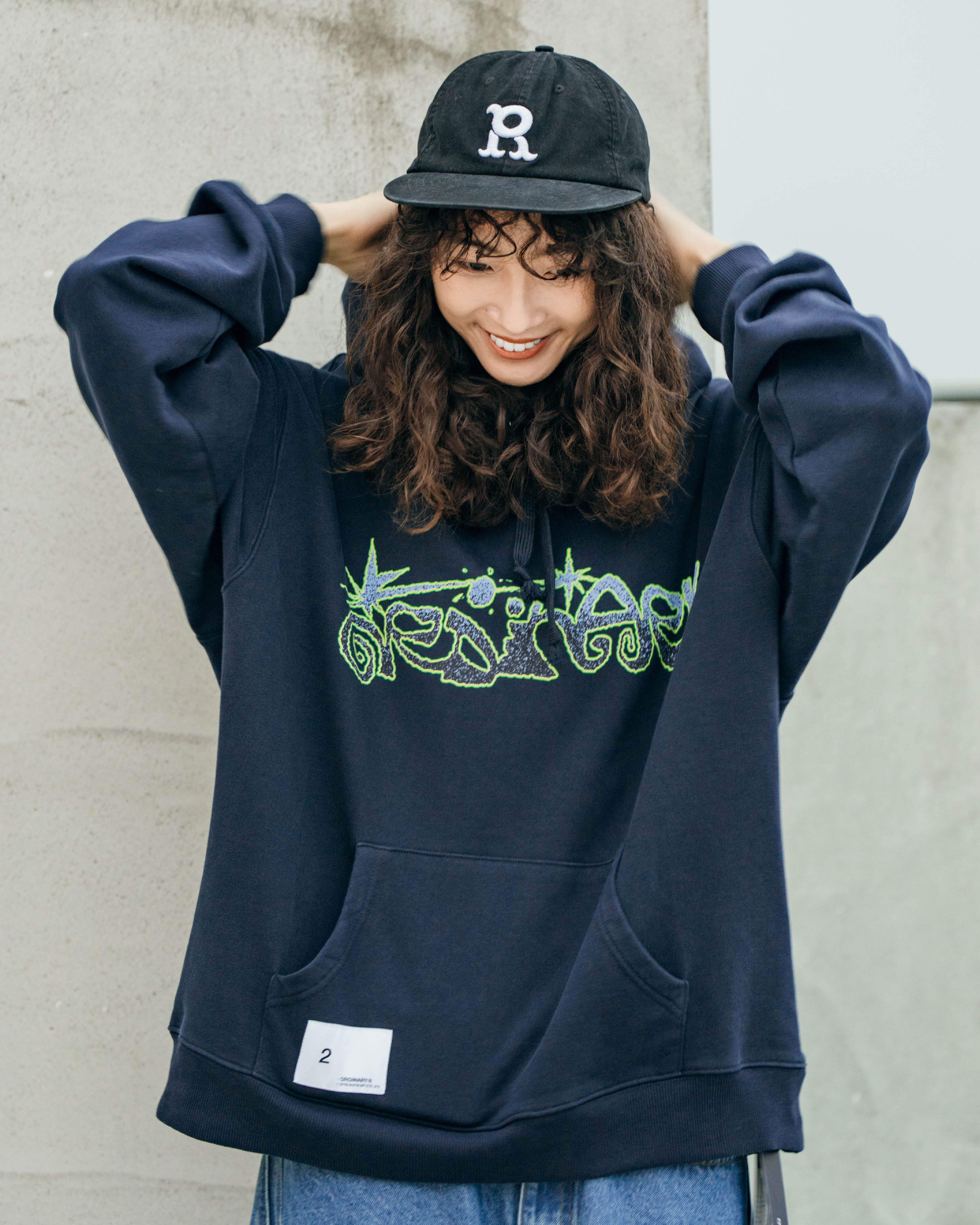 Ordinary 星體塗鴉LOGO帽TEE