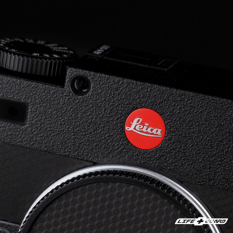 LIFE+GUARD 相機貼膜安裝示意，適用 Leica M EV1