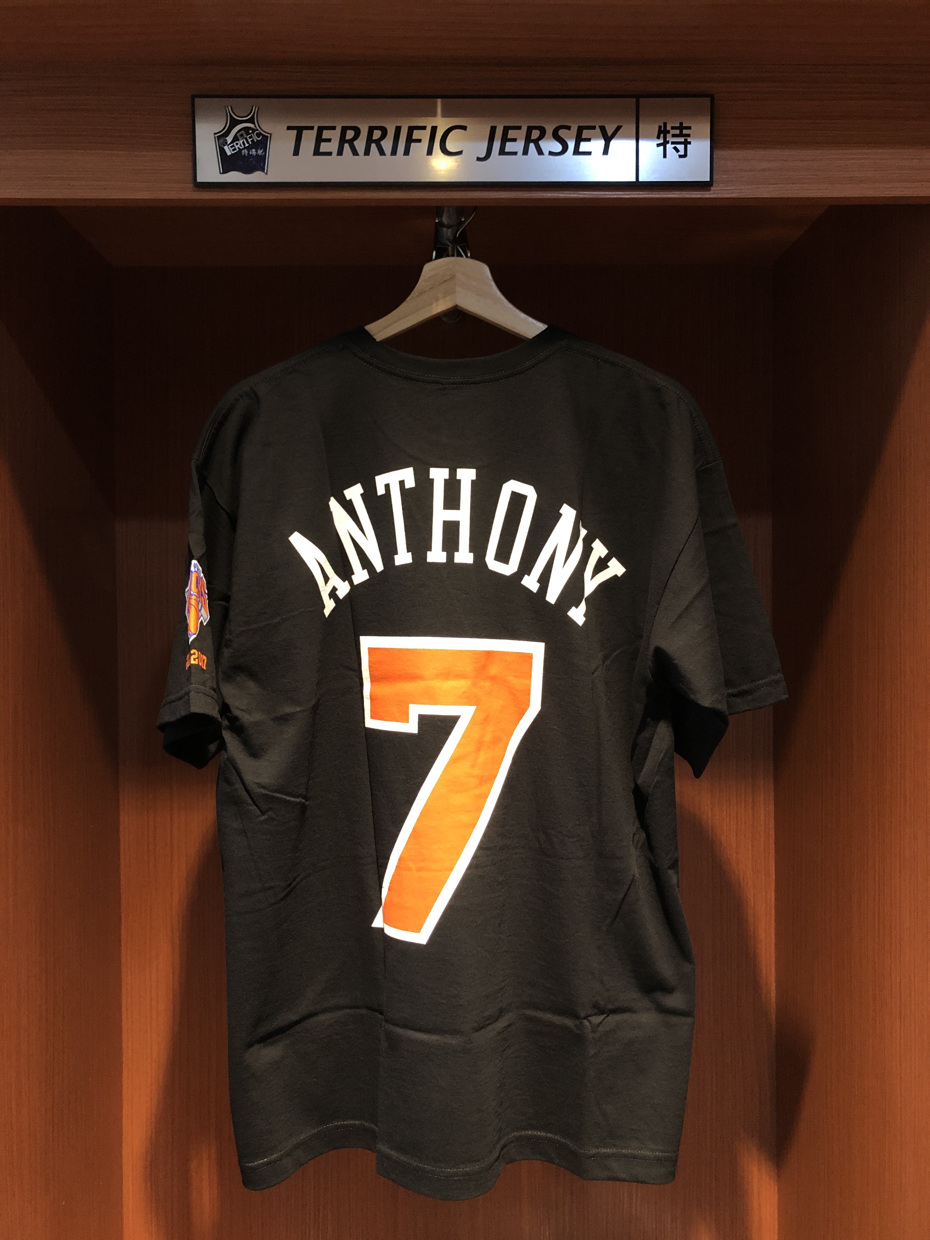NBA短袖 Carmelo Anthony 紐約尼克 人像照片 名人堂 M&N Player Name Tee 棉質 短袖 全新