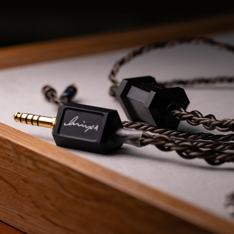 Luminox Audio TriO Overture -Black- 入耳式耳機升級線