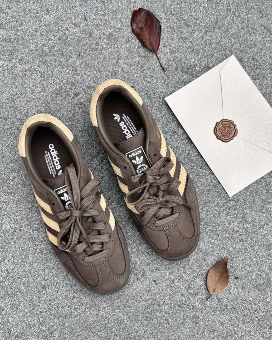 Adidas OG Gazelle 奶油咖啡