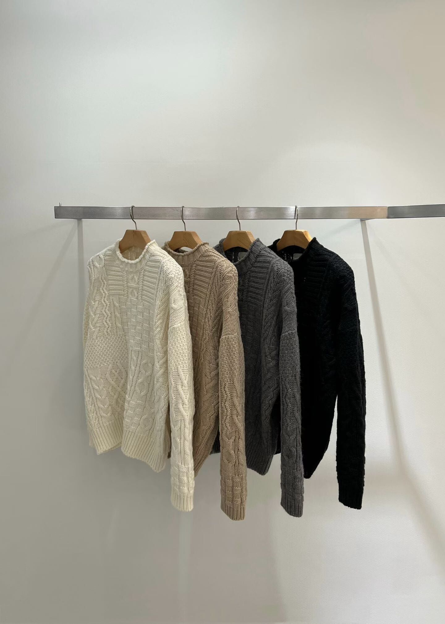 TT5210 羊駝毛麻花圖案針織