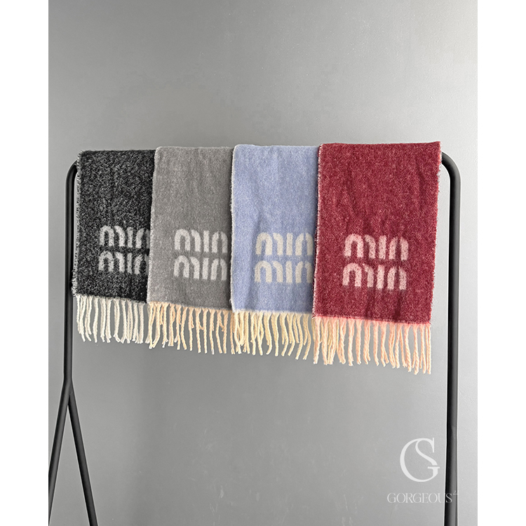 H103 「氛圍感滿分羊毛圍巾」