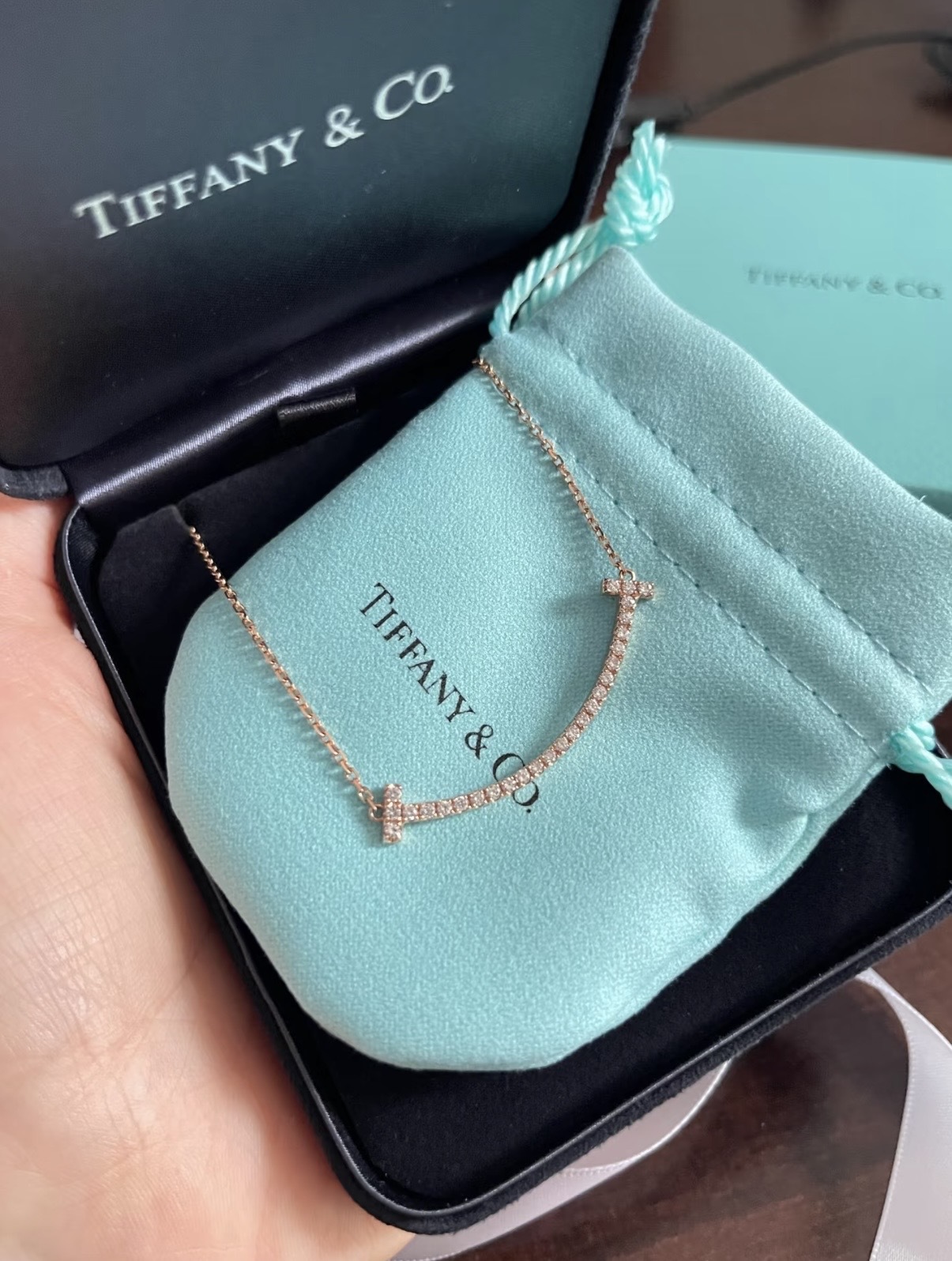 TIFFANY & CO. T 系列 中號 微笑吊飾 鑽石項鍊 玫瑰金色