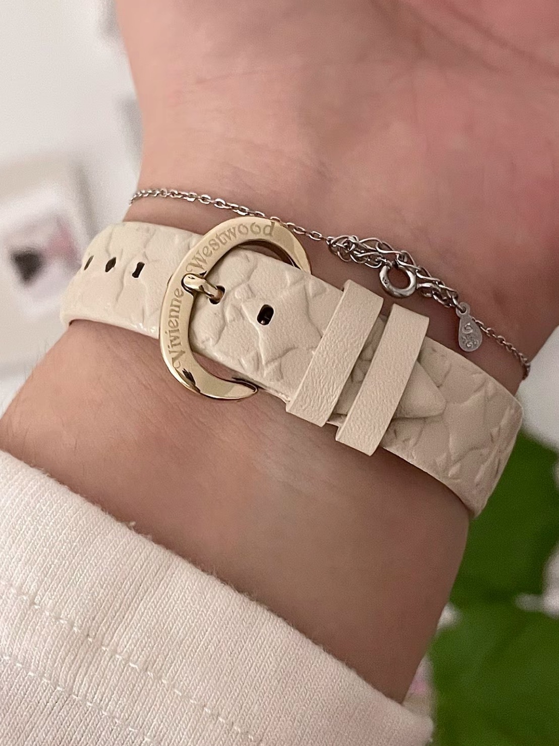 <超限量款>VIVIENNE WESTWOOD 英國金框 土星手錶 立體墜飾 三色