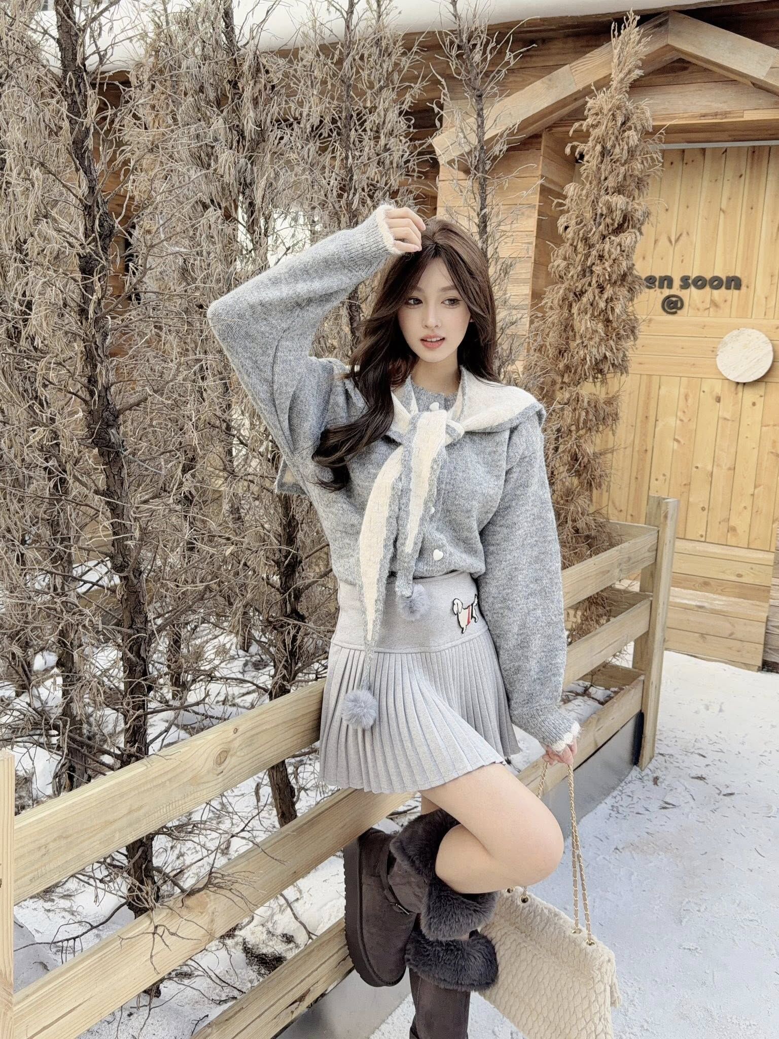 減齡純欲愛心釦針織百褶短裙套裝💗