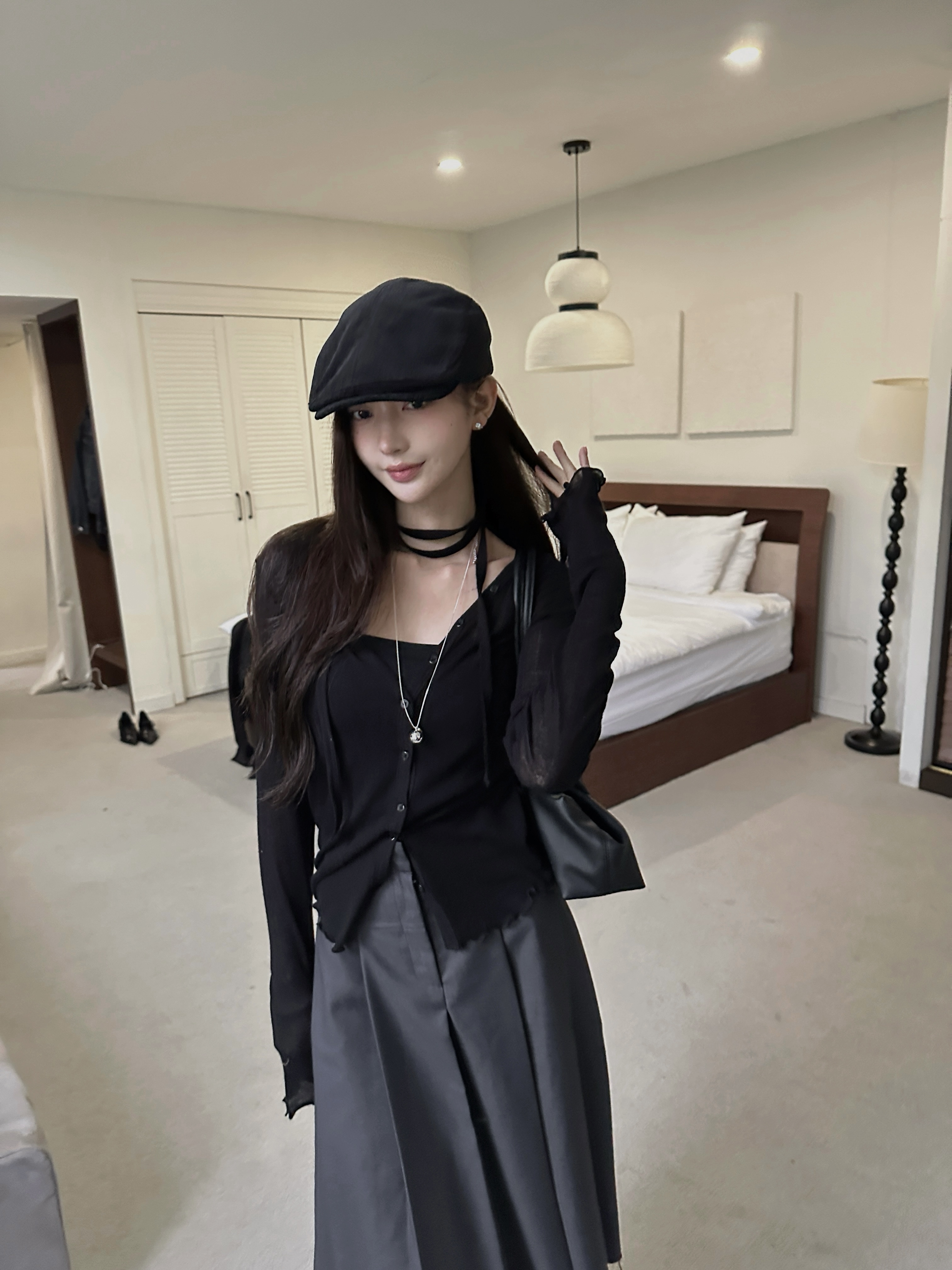 【現貨】D05 Wool多變化織衫 (黑)