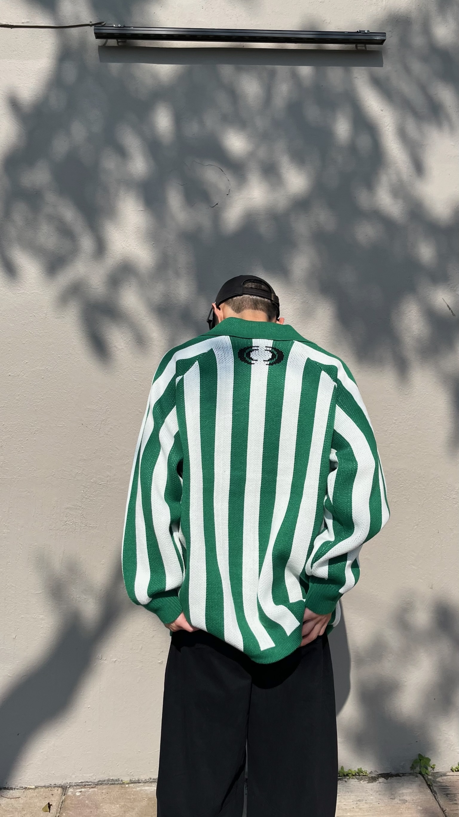 正韓 COVILL 賽道條紋針織衫