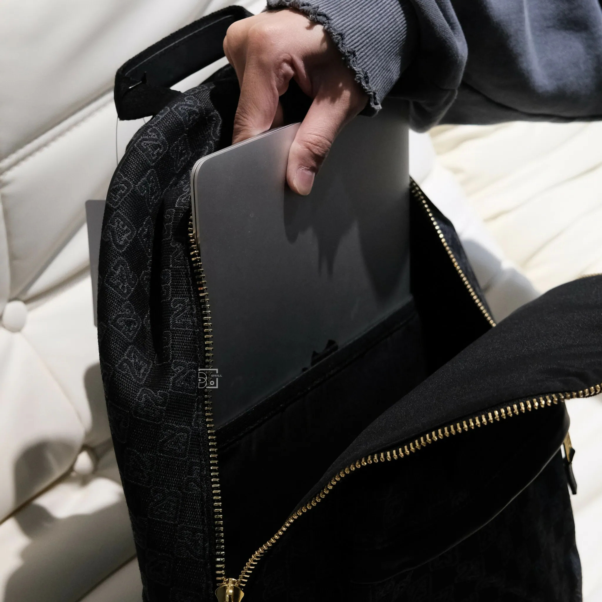 陳傑憲同款背包