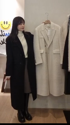 LF5203 發熱內里!!! WOOL 51%排扣長大衣