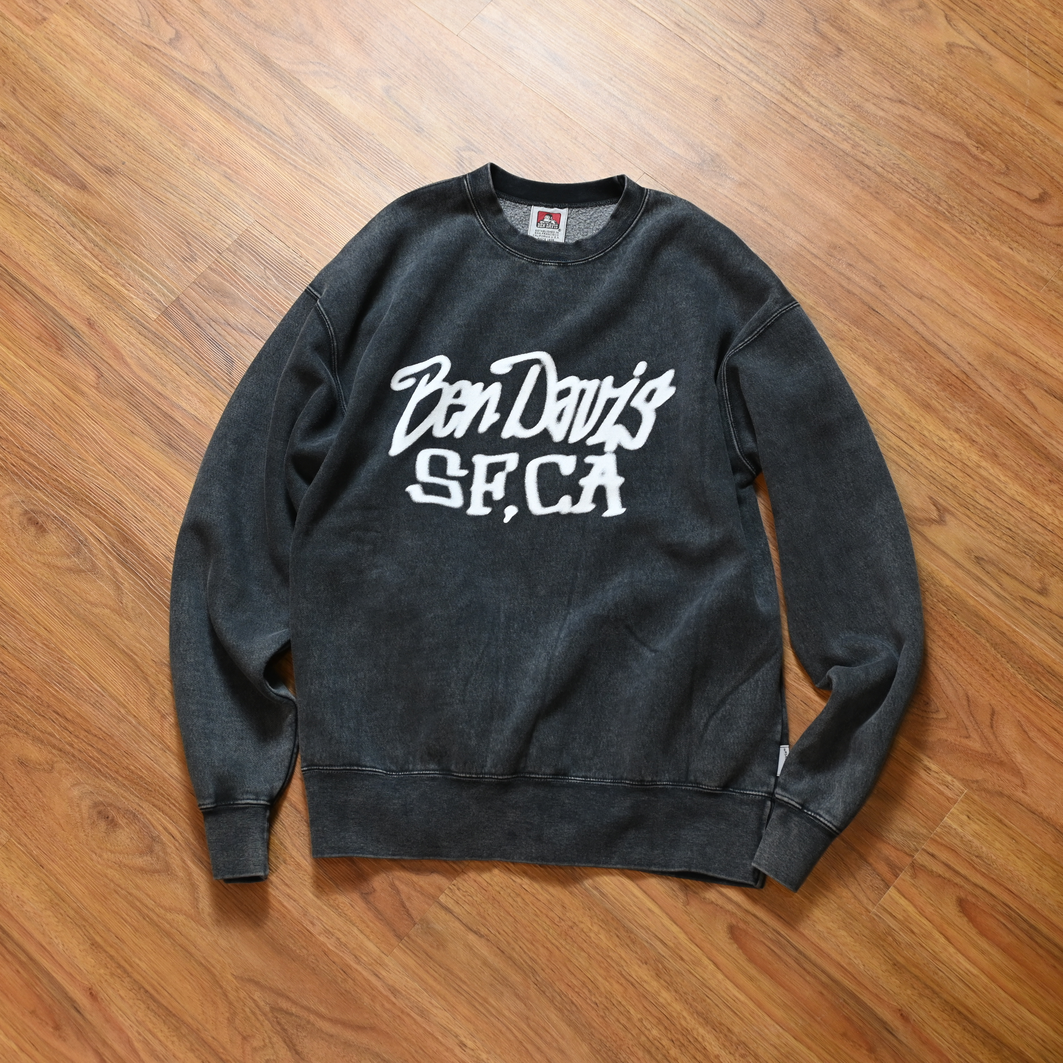 Ben Davis JP Tagging Faded Crew Sweat