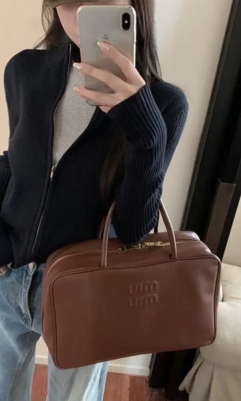 [兩色入] MIU MIU Beau 保齡球包 大號