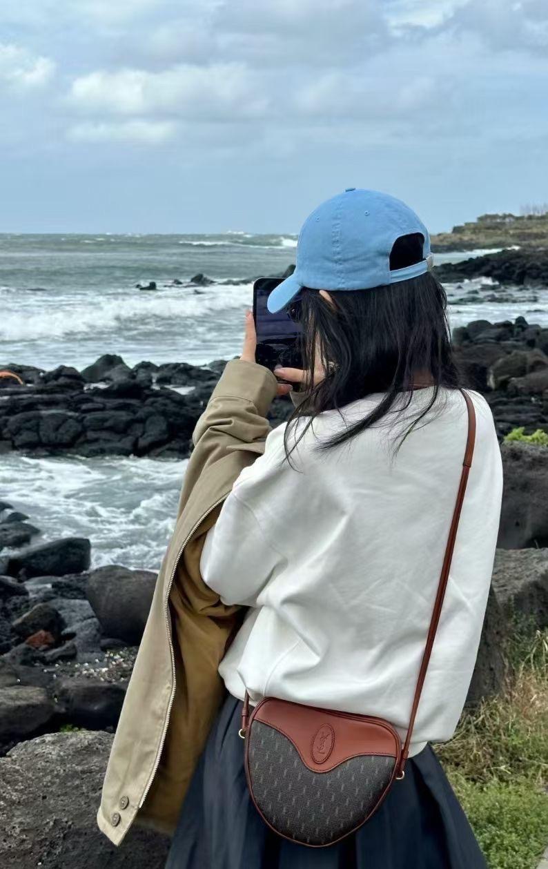 Outlet YSL Heart Bag