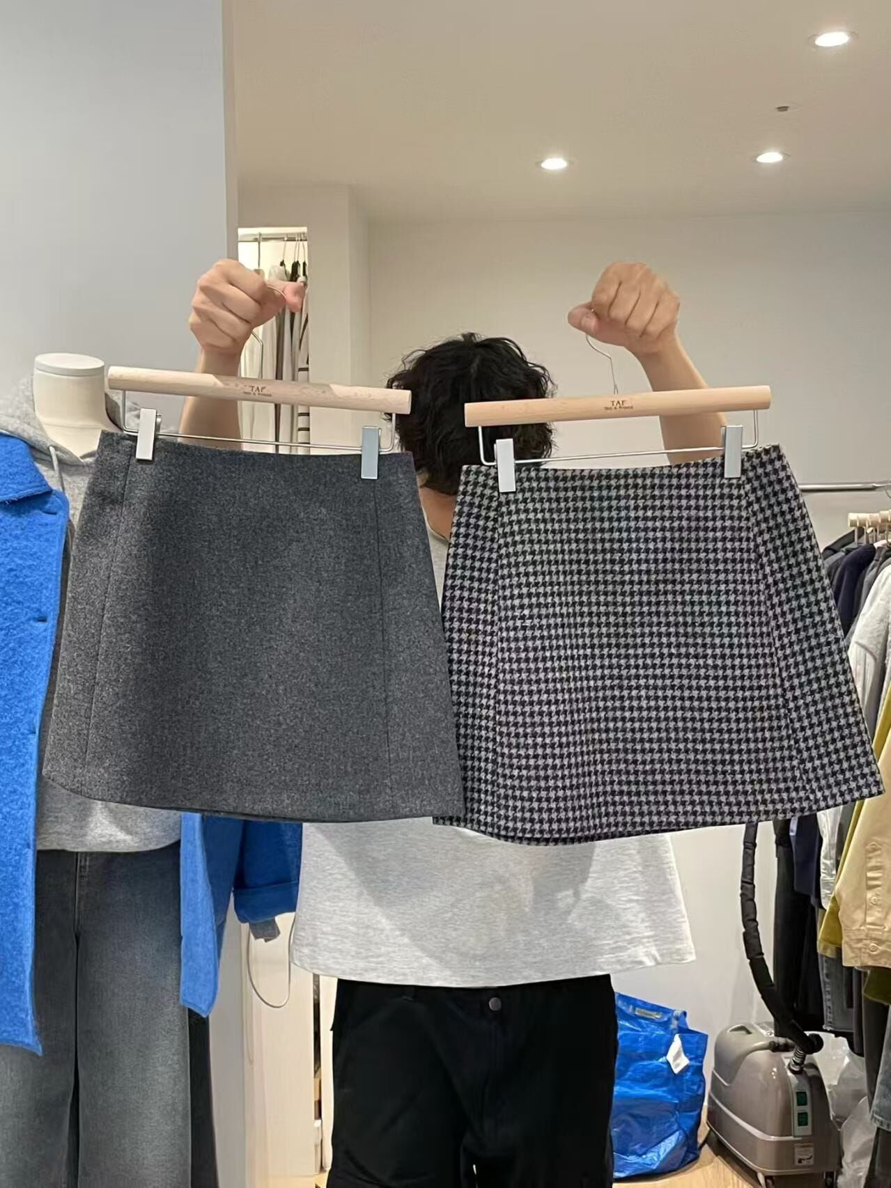 TF5236 混羊毛短裙