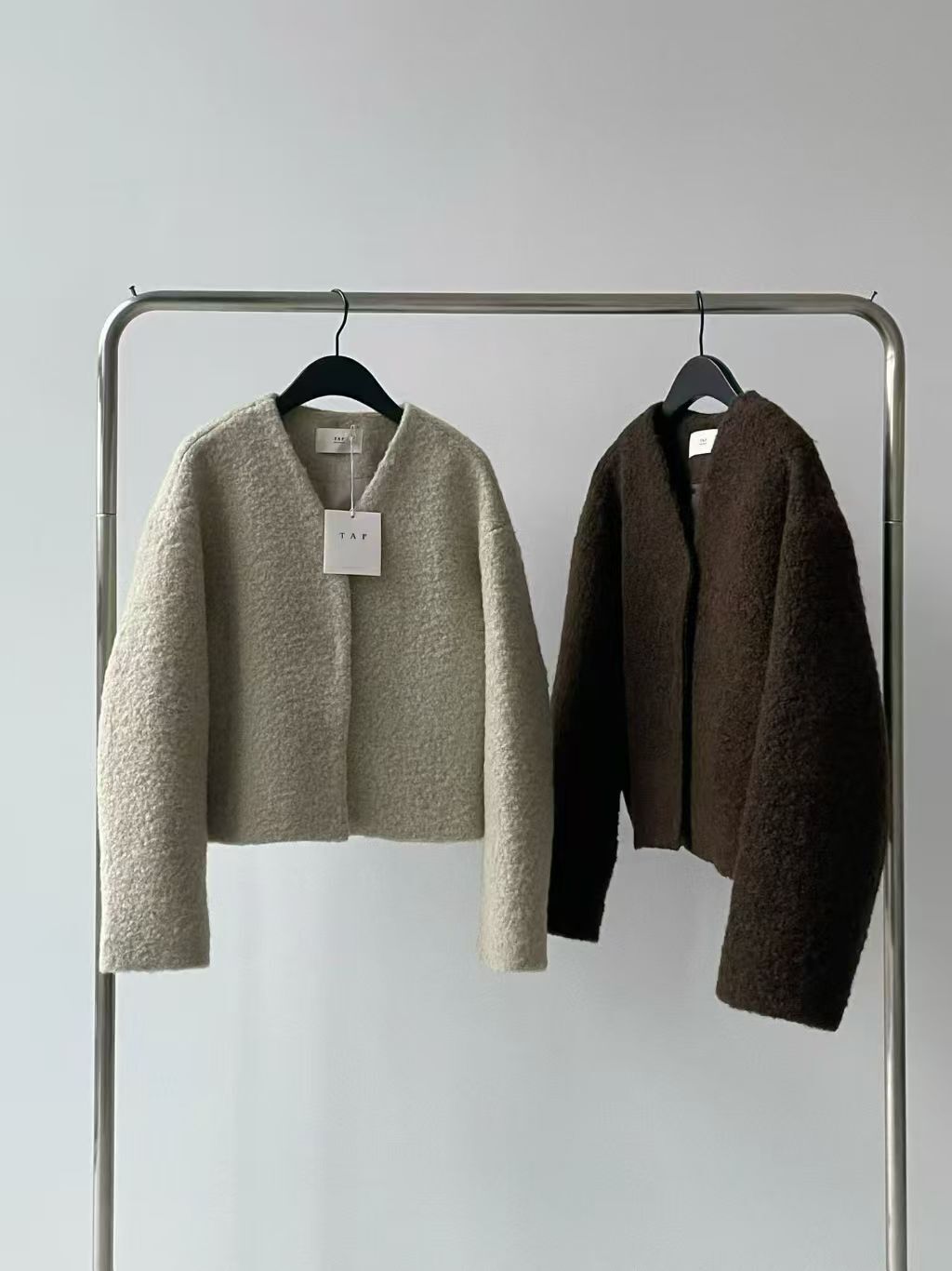 TF5235 泰迪熊羊絨V領外套