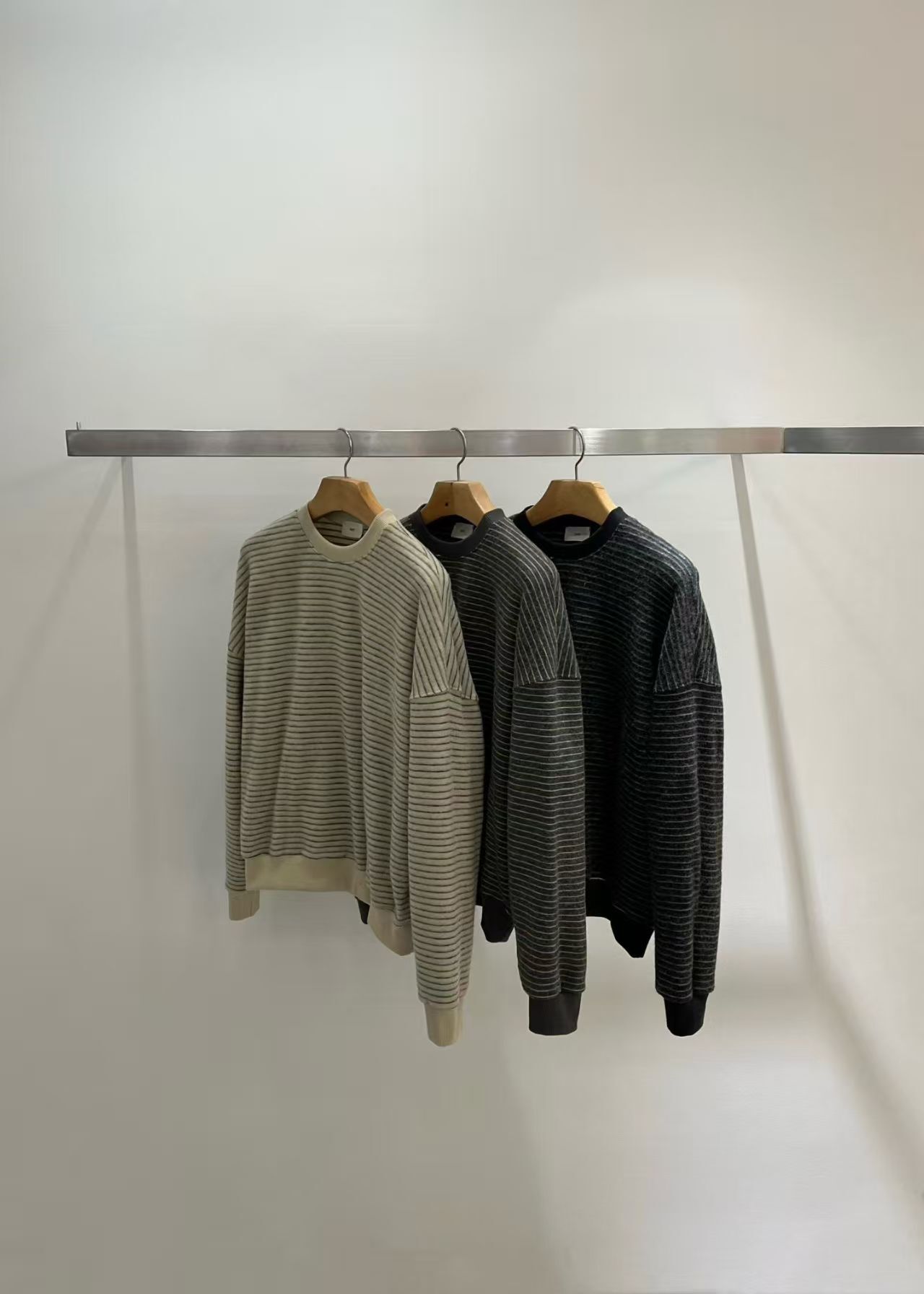 TT5255 刷毛細條紋衛衣