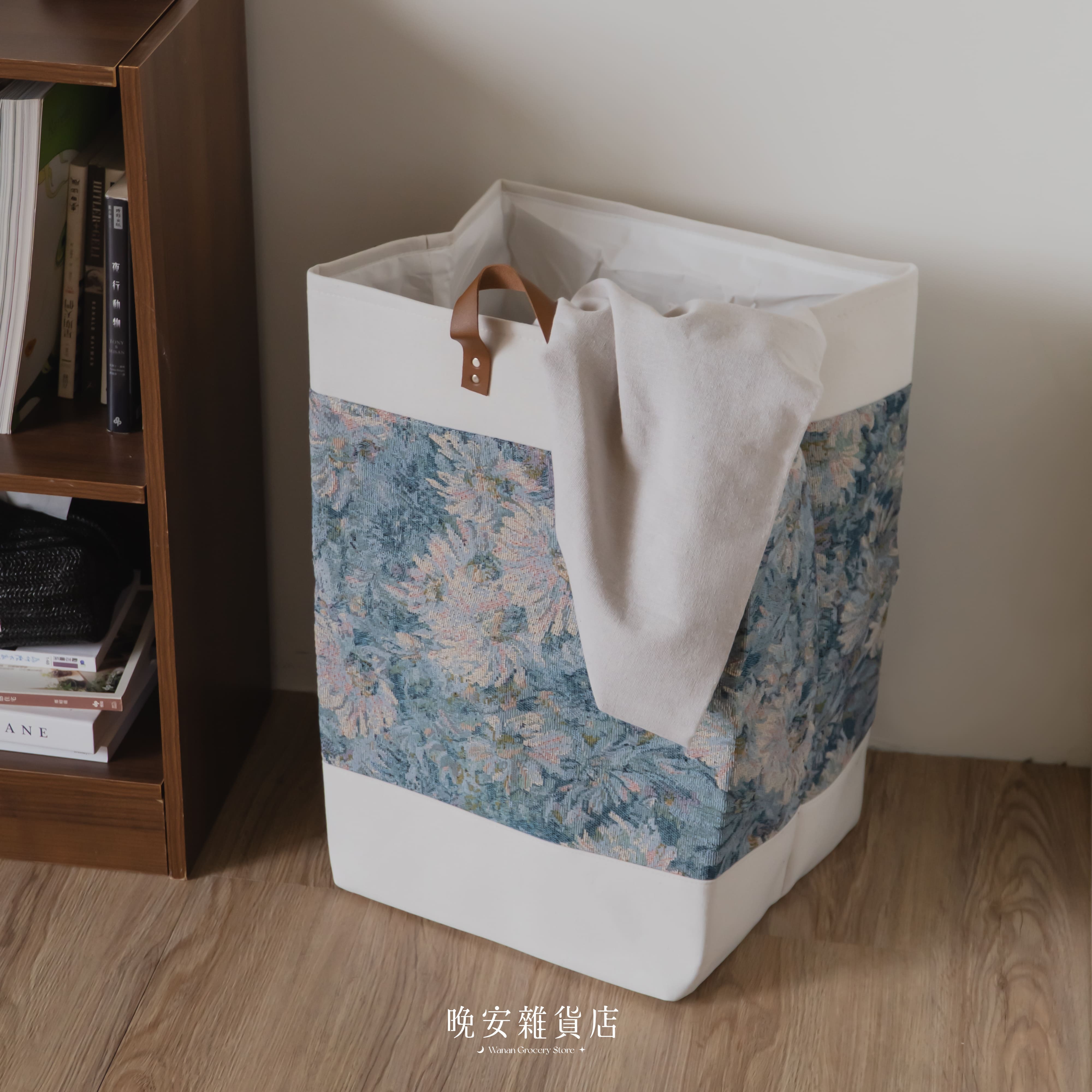 【手提收納】復古霧霾藍花洗衣籃｜ 碎花髒衣籃