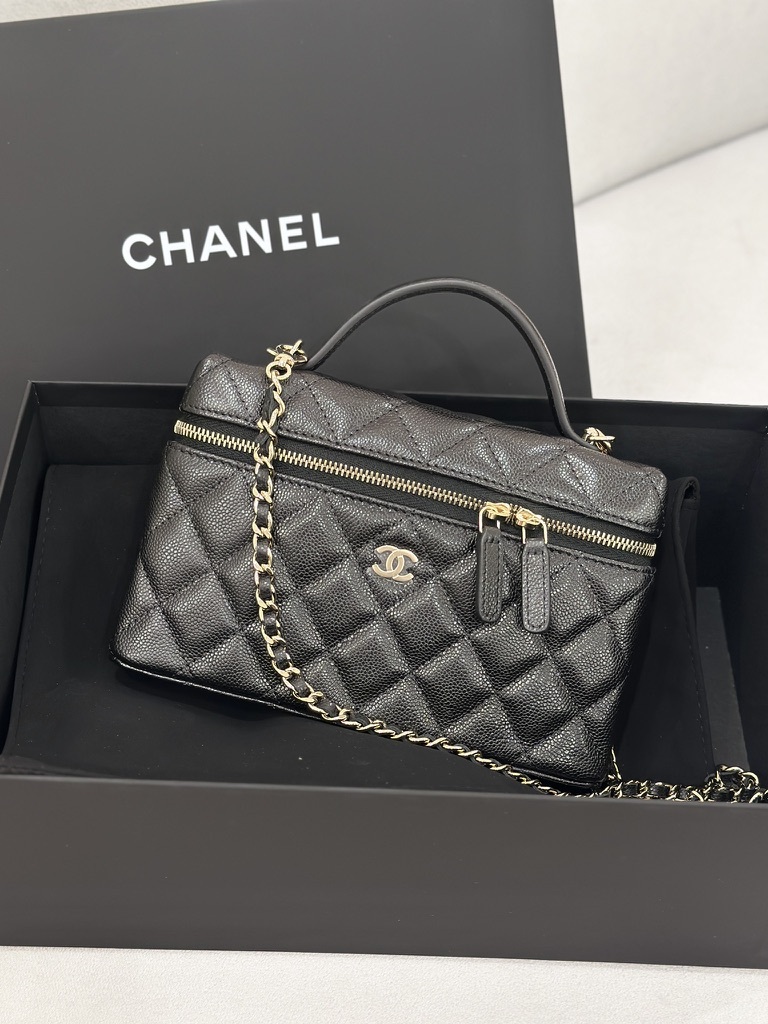 CHANEL 25C Top Handle LP Vanity Case AP4385 black ghw calfskin