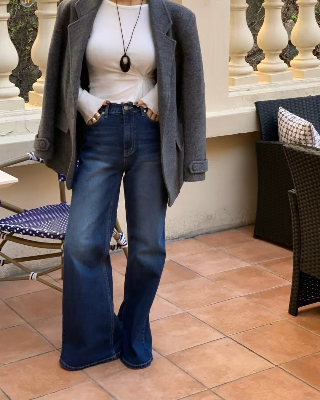 壓紋喇叭牛仔長褲