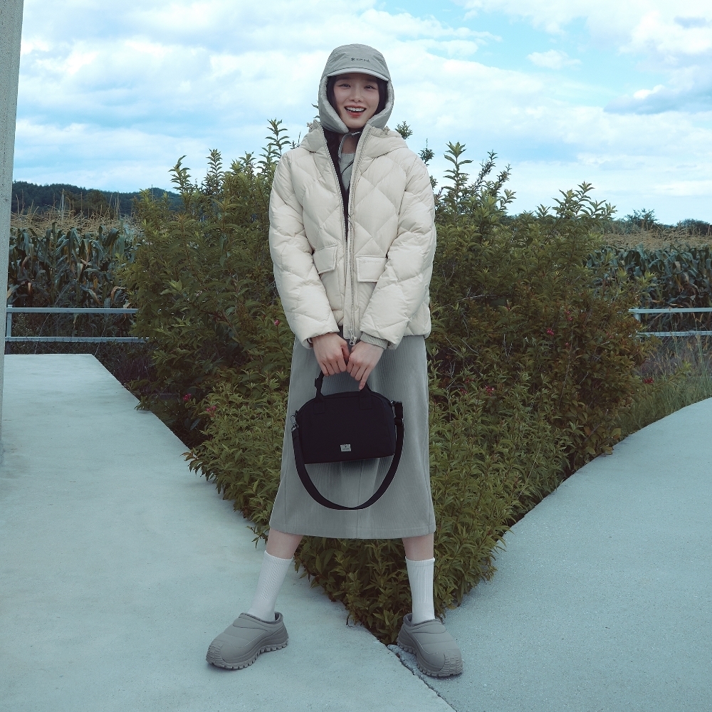 Snow Peak 燈芯絨女款裙子 S25WWF-SK75