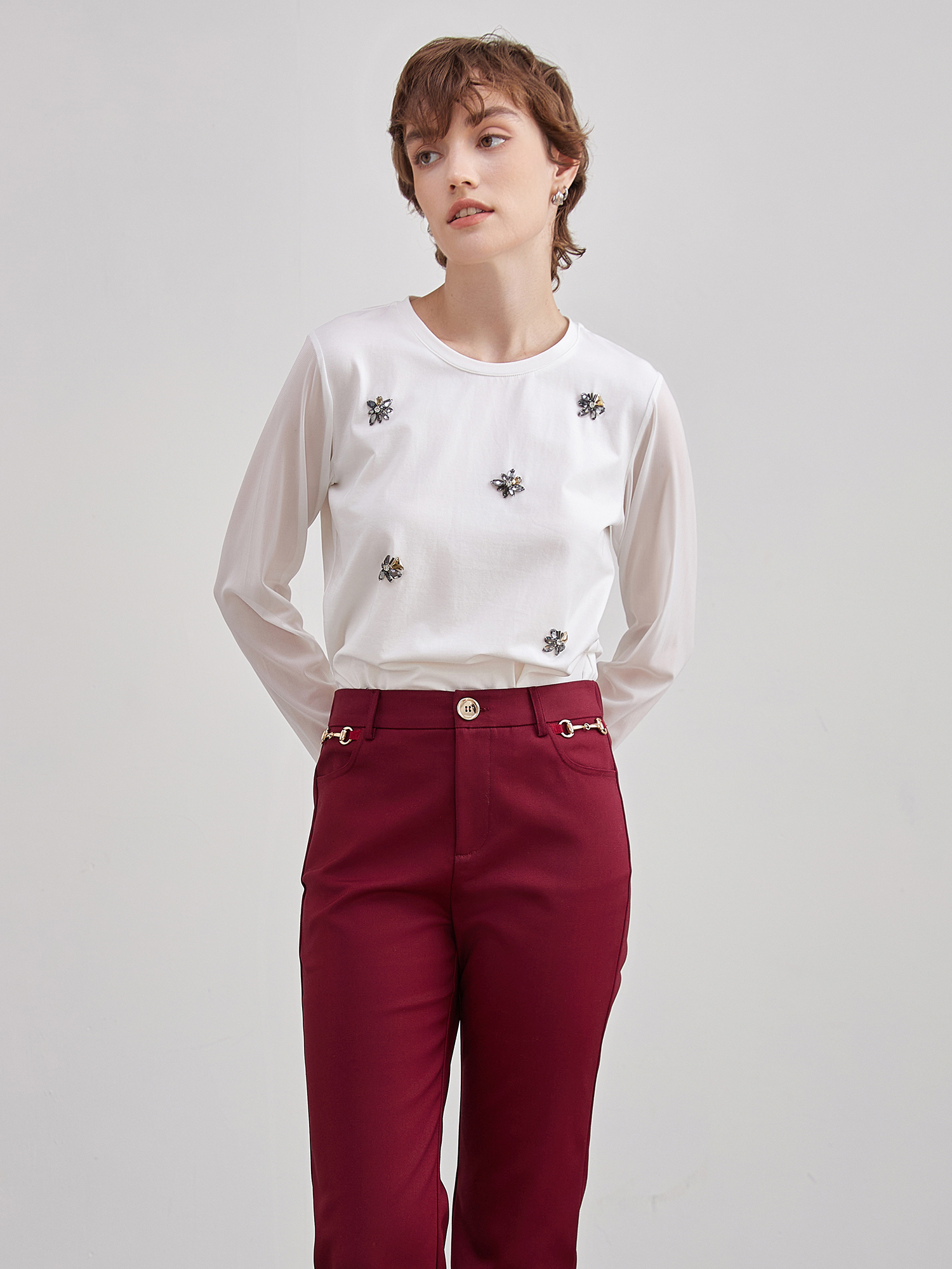 mi-tu 刺绣闪钻圆领上衣