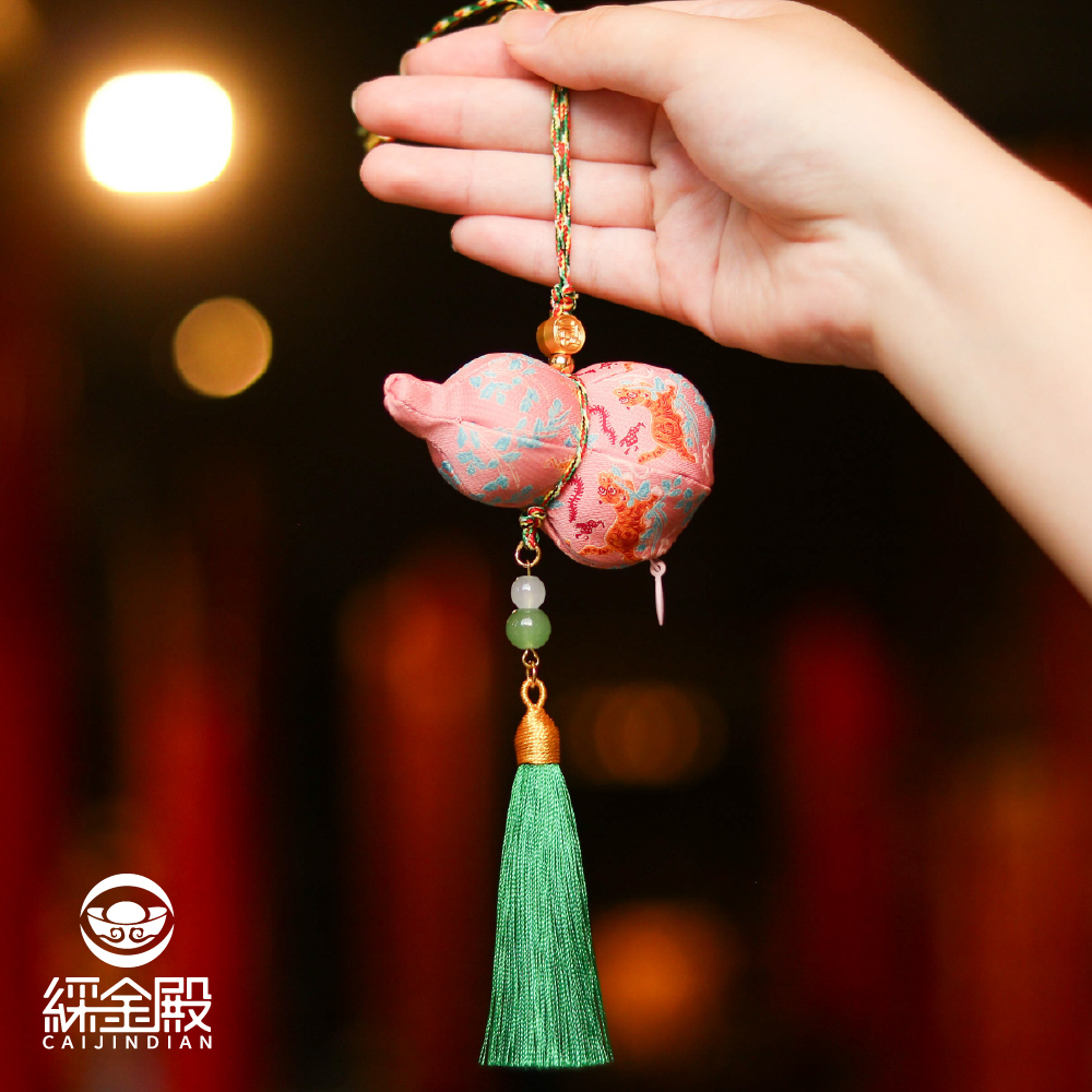 福祿呈祥香包吊飾-粉色｜葫蘆｜避邪驅瘟｜保佑平安｜掛件【綵金殿】