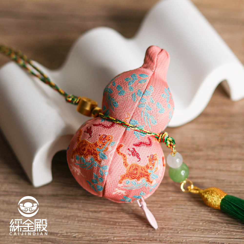 福祿呈祥香包吊飾-粉色｜葫蘆｜避邪驅瘟｜保佑平安｜掛件【綵金殿】