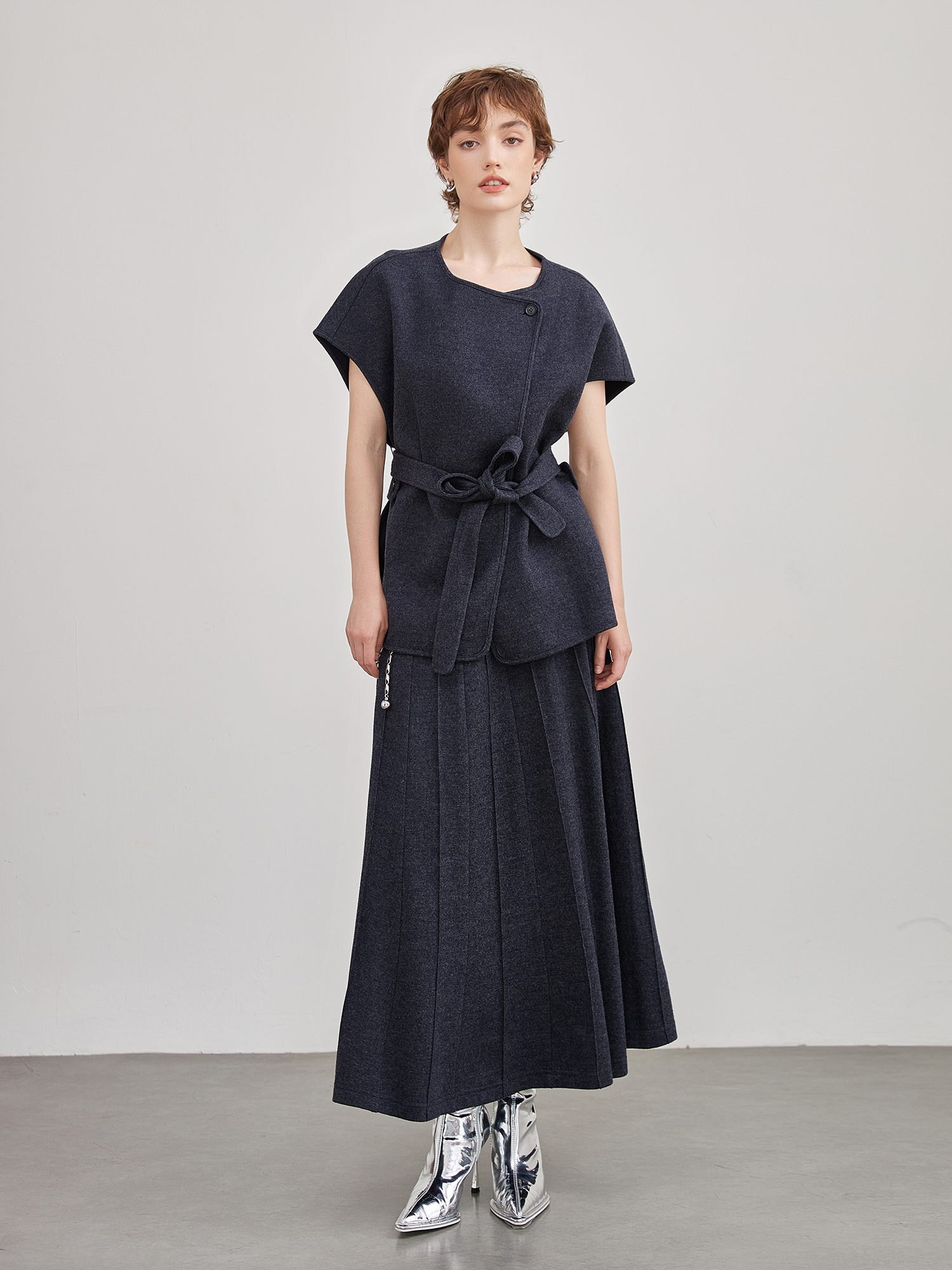 mi-tu 羊毛馬甲外套