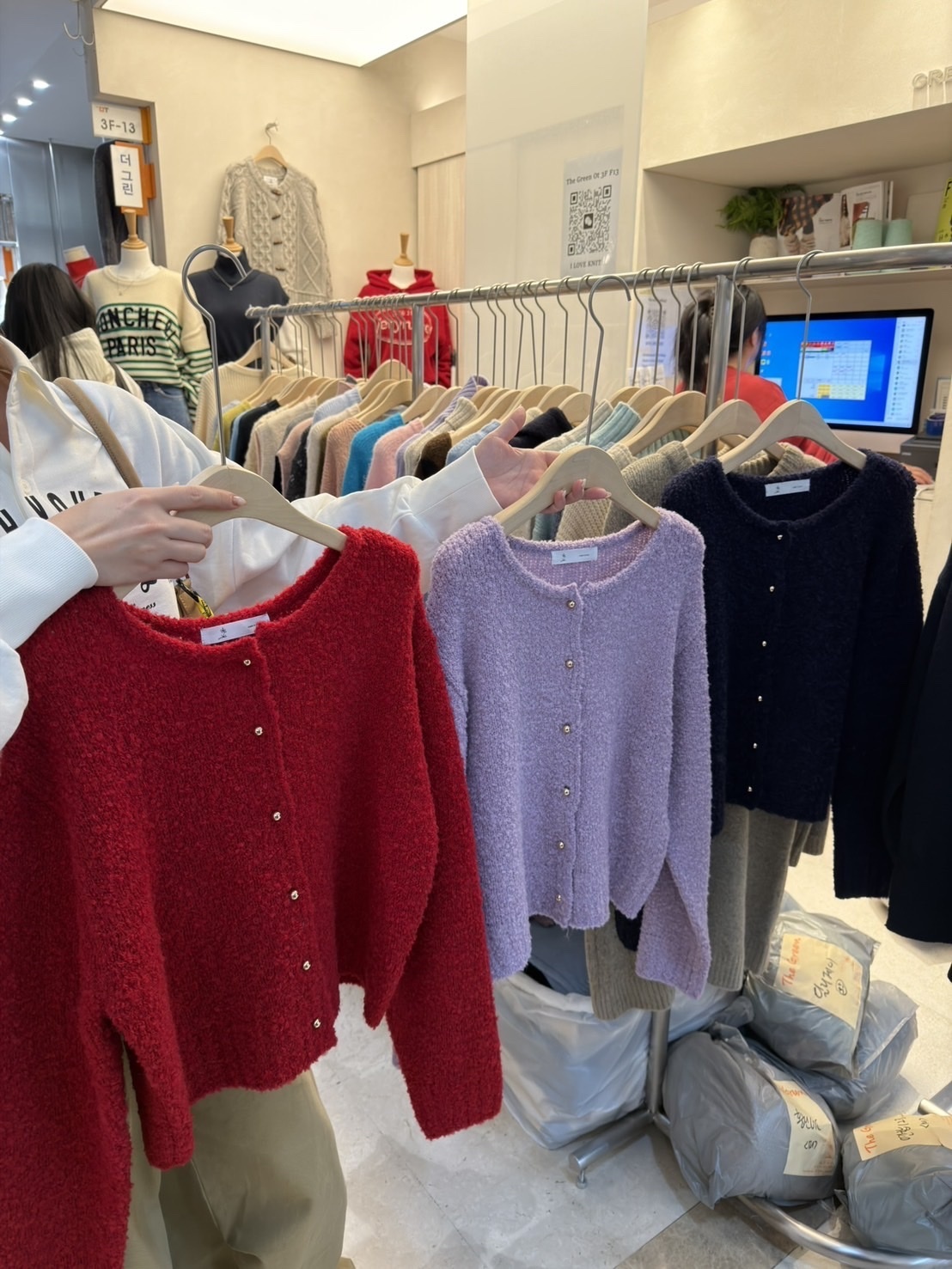 【韓國連線】A03 圈圈毛金釦針織開衫