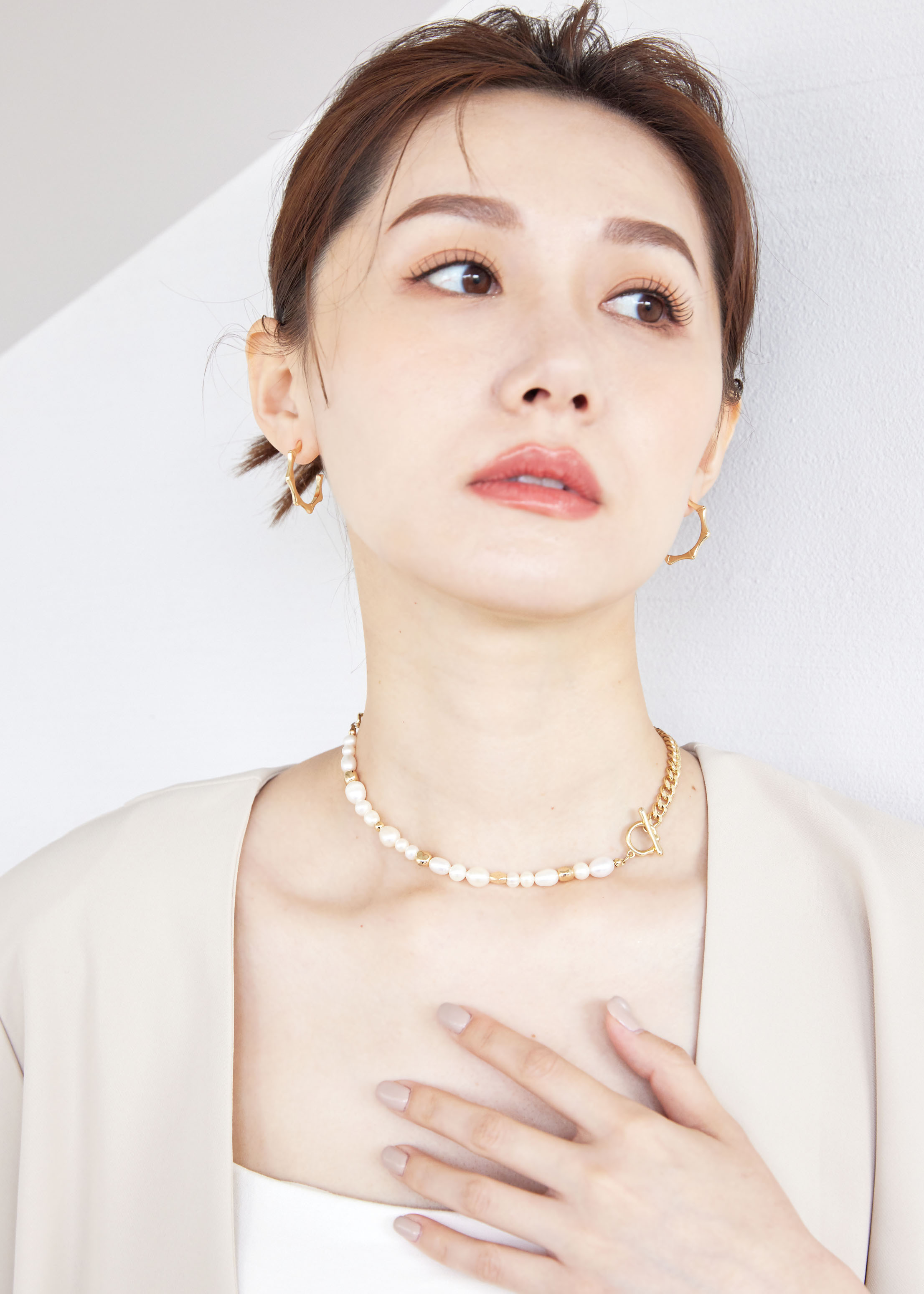 Raven 不對稱珍珠項鍊