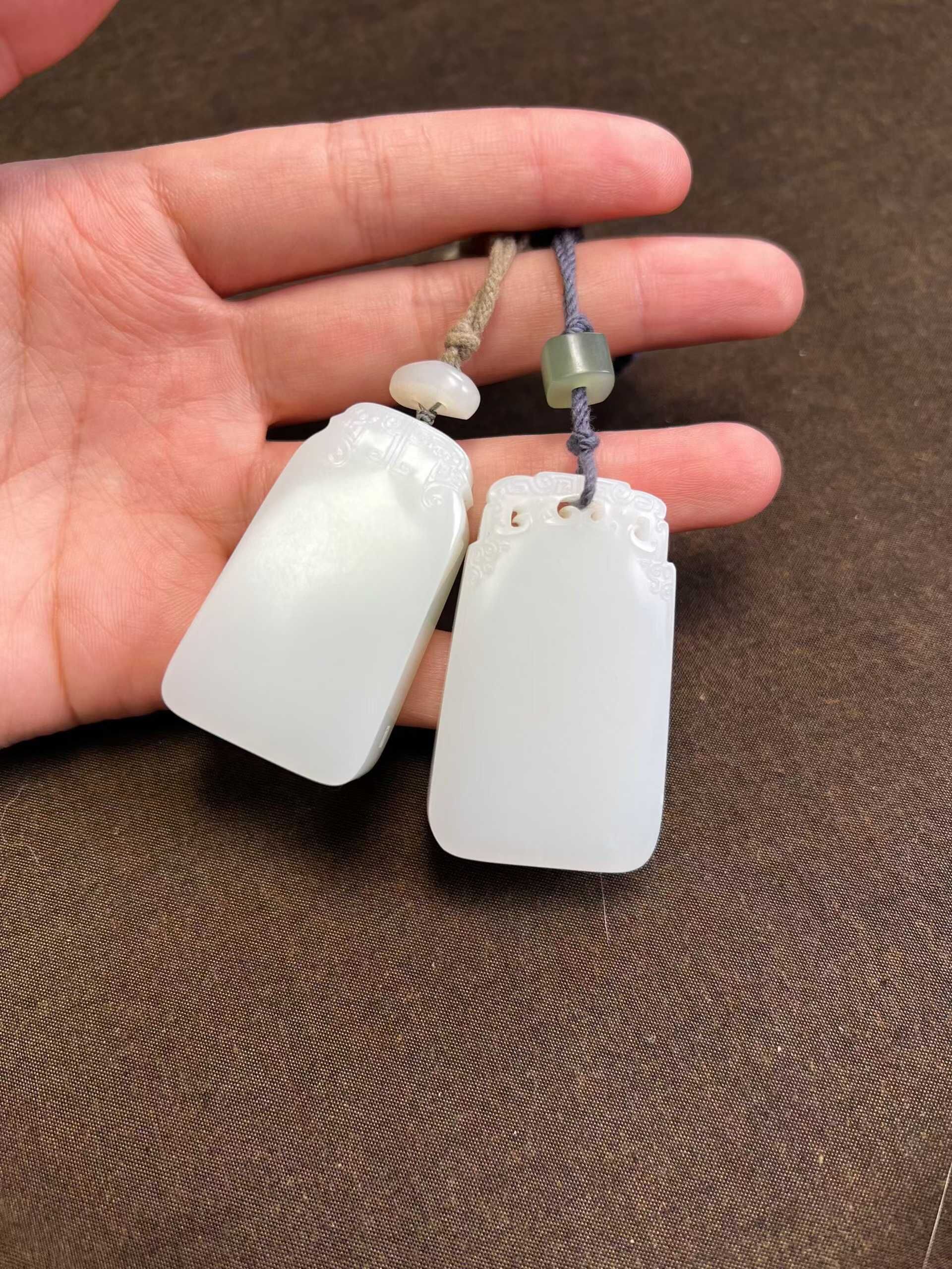 115755 和田玉無事牌兩件