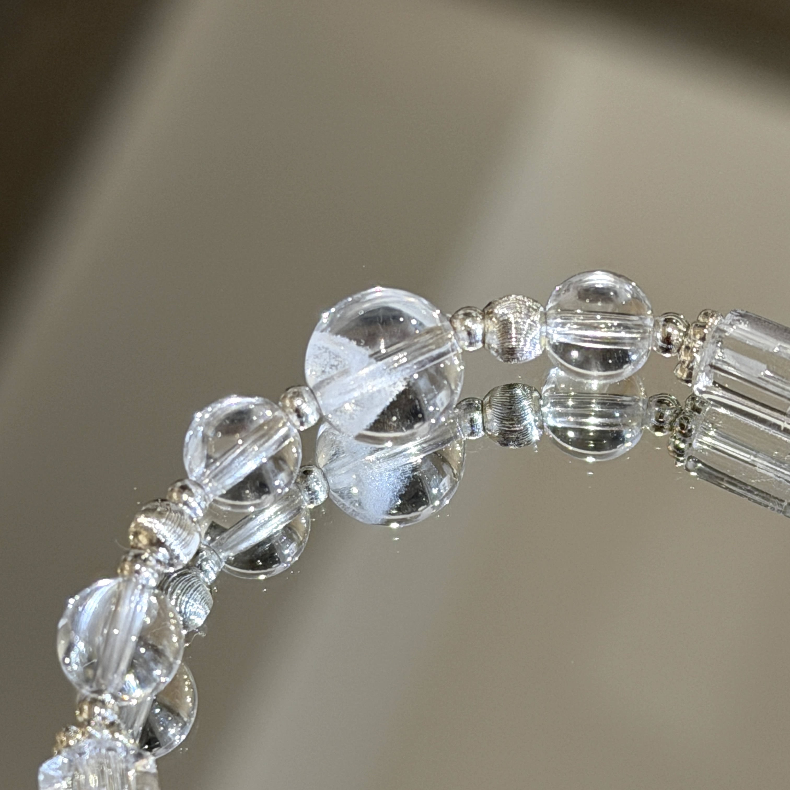 正能量招財 | 潔白 | 金字塔白幽靈《彈力繩款式》