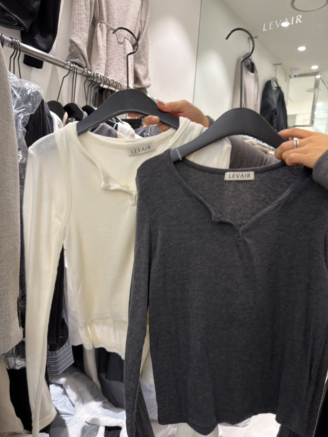 【韓國連線】A10 高親膚簡約長袖上衣