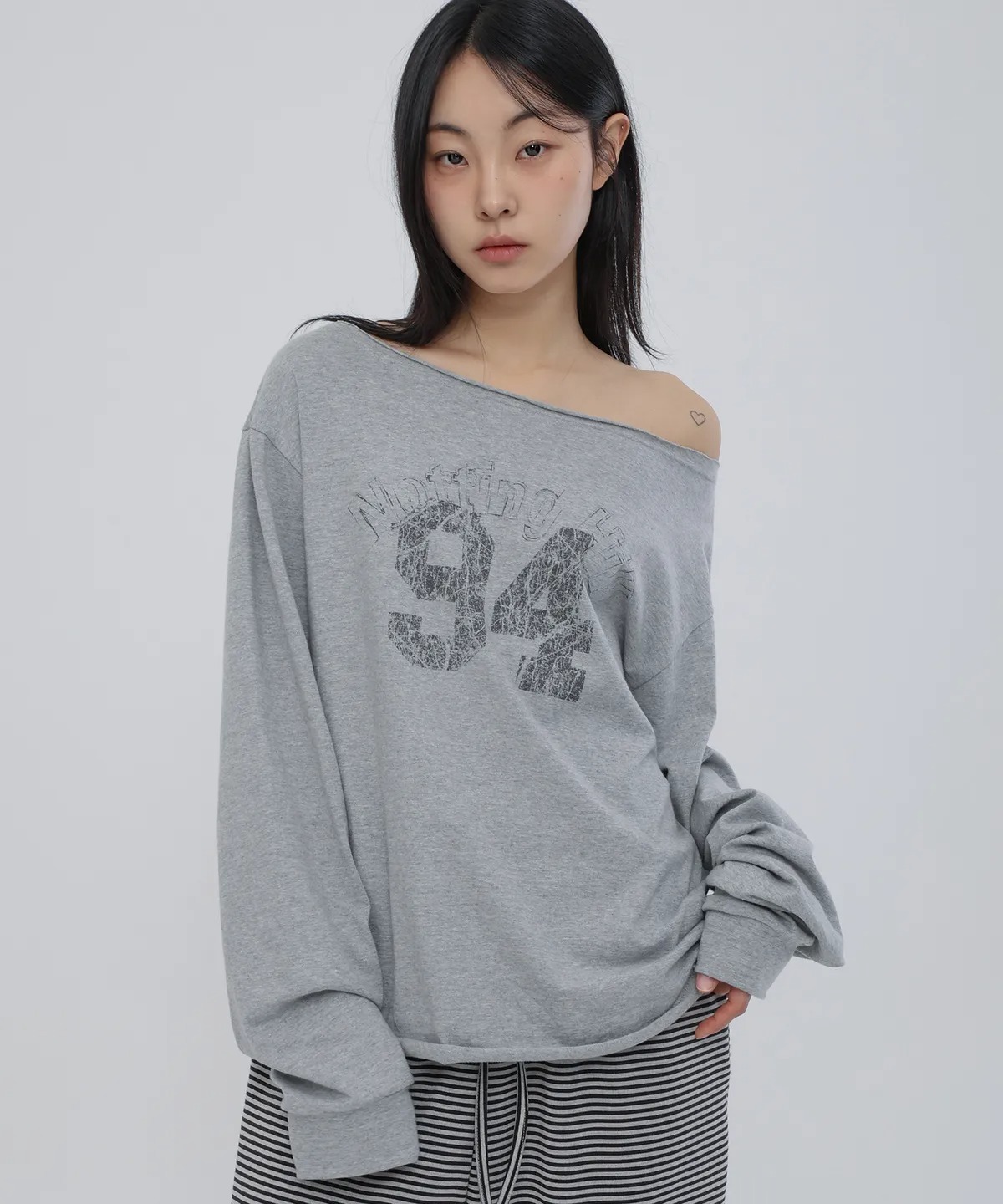 CHICKS Notting Hill Feminine One-Shoulder Long Sleeve Top