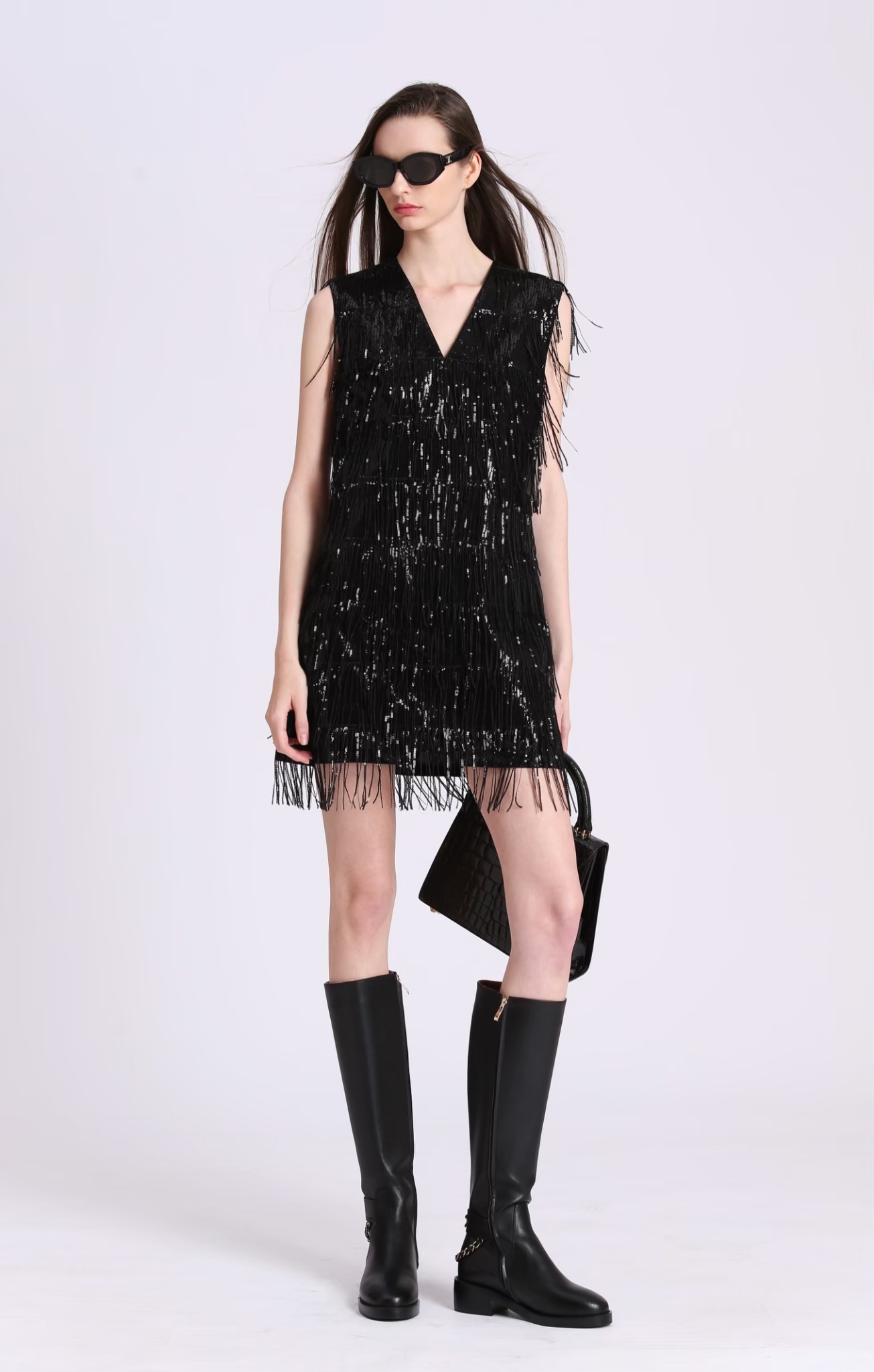 BD15038E1 爵士繆思亮片流蘇 V 領短洋裝