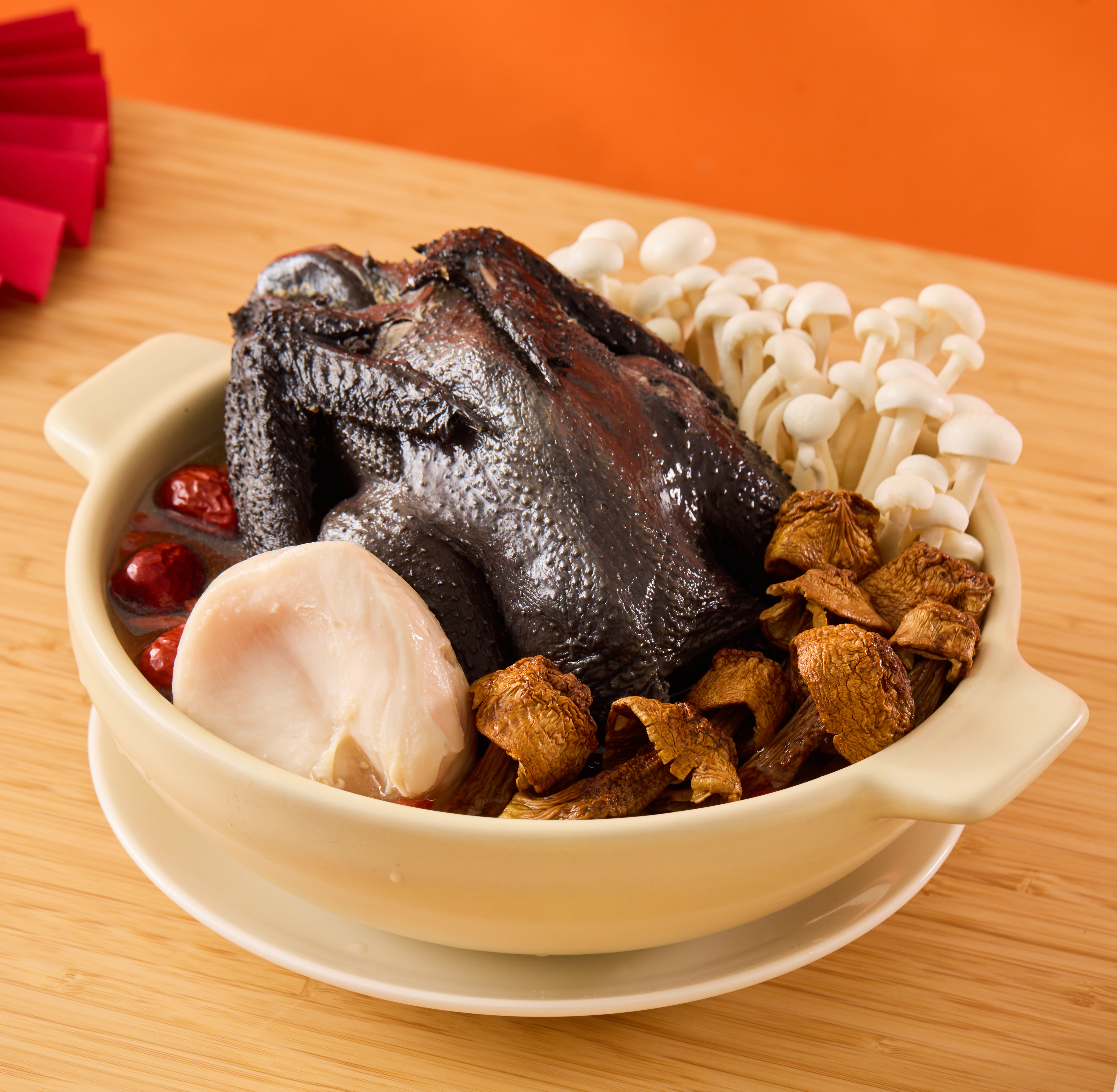 珍菇鮑貝烏雞湯