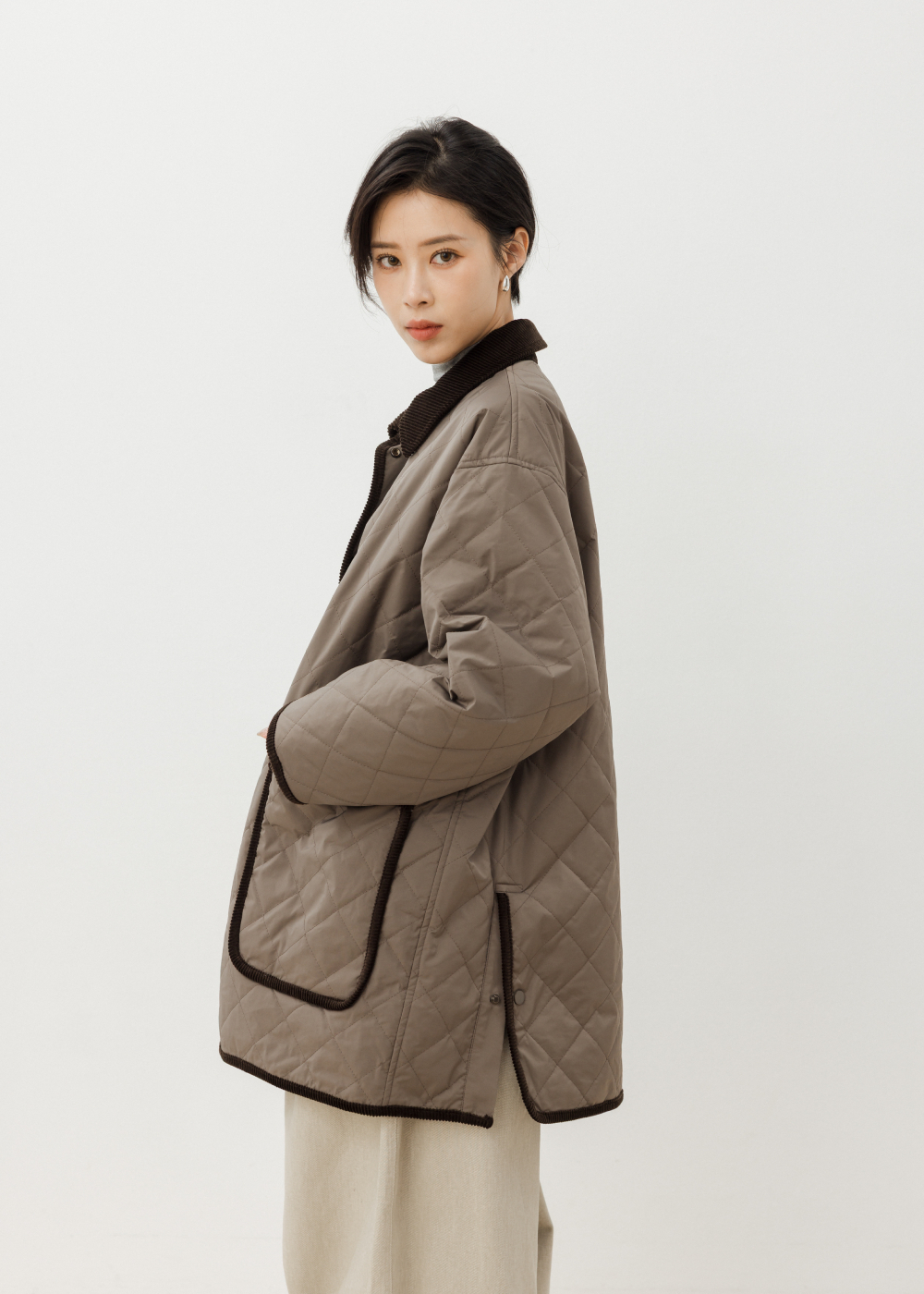 復古菱格燈芯絨立領鋪棉外套