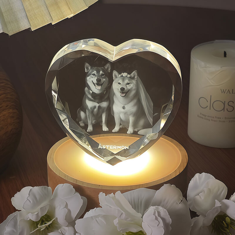 Heart-shaped flat crystal