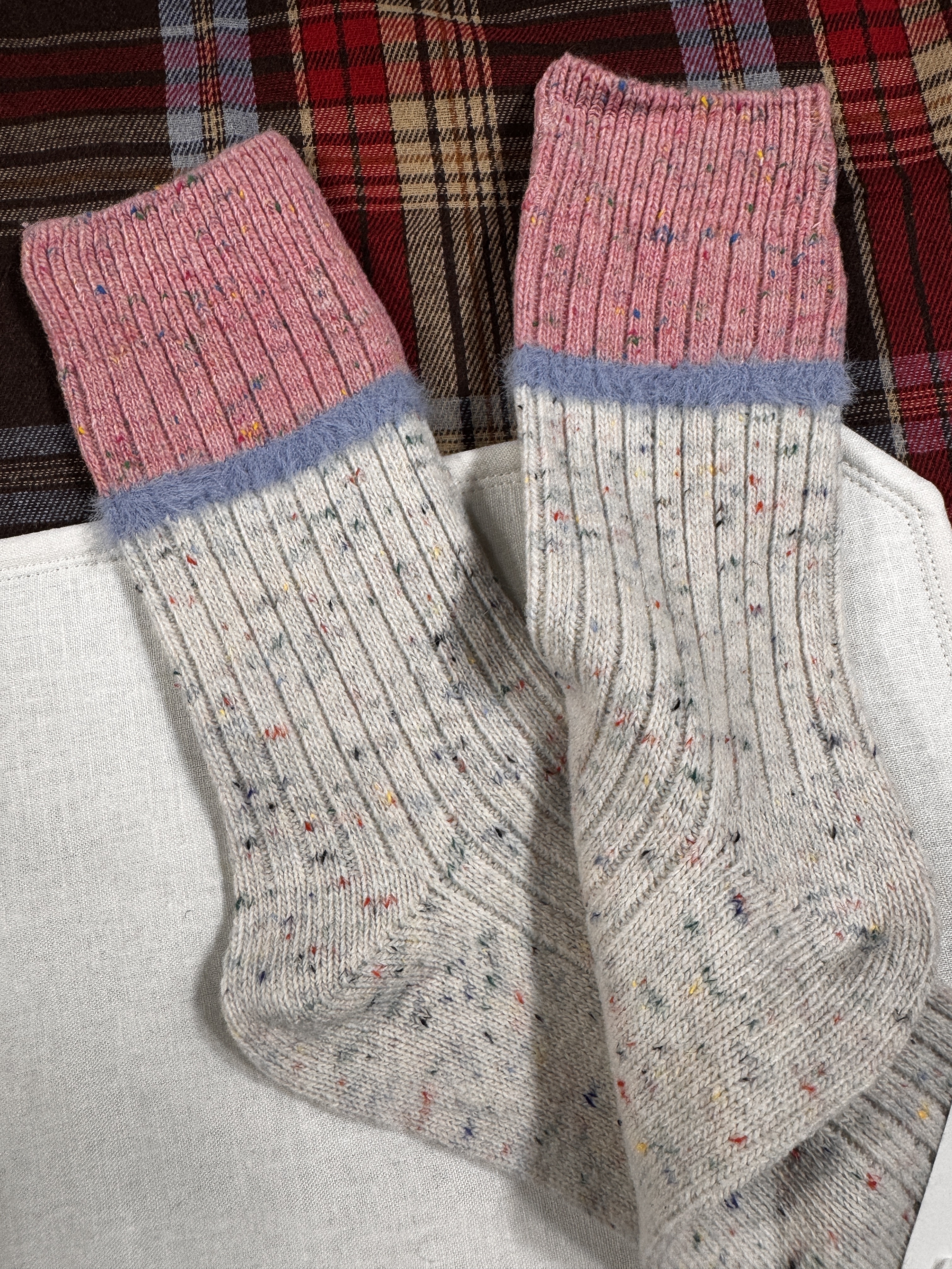 彩色粒粒拼色襪/對 （厚身）【不設退換】