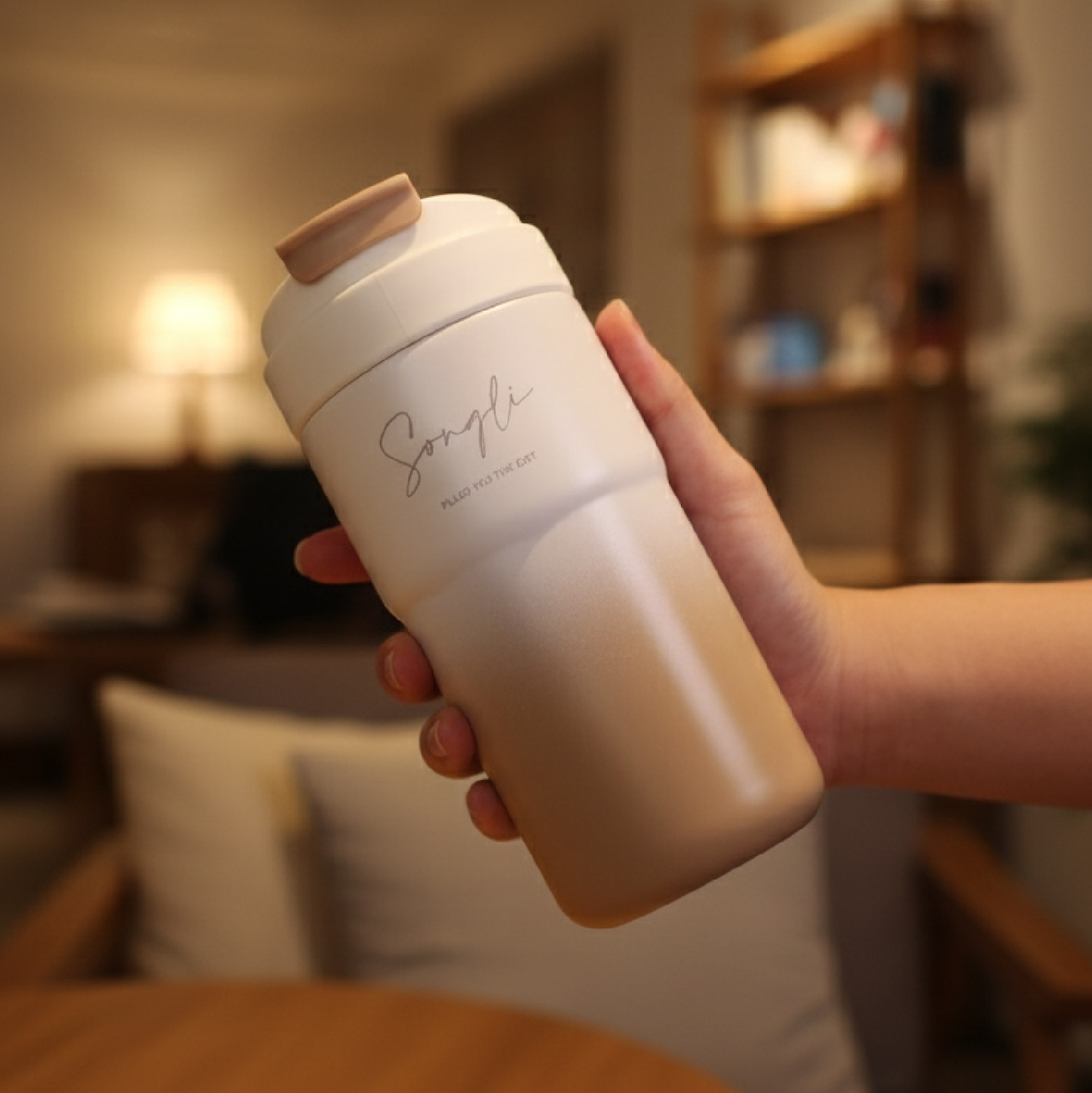 時尚漸層設計550ml隨行瓶|316鍍陶內膽|雙飲設計|免費客製化服務|SGS檢驗合格