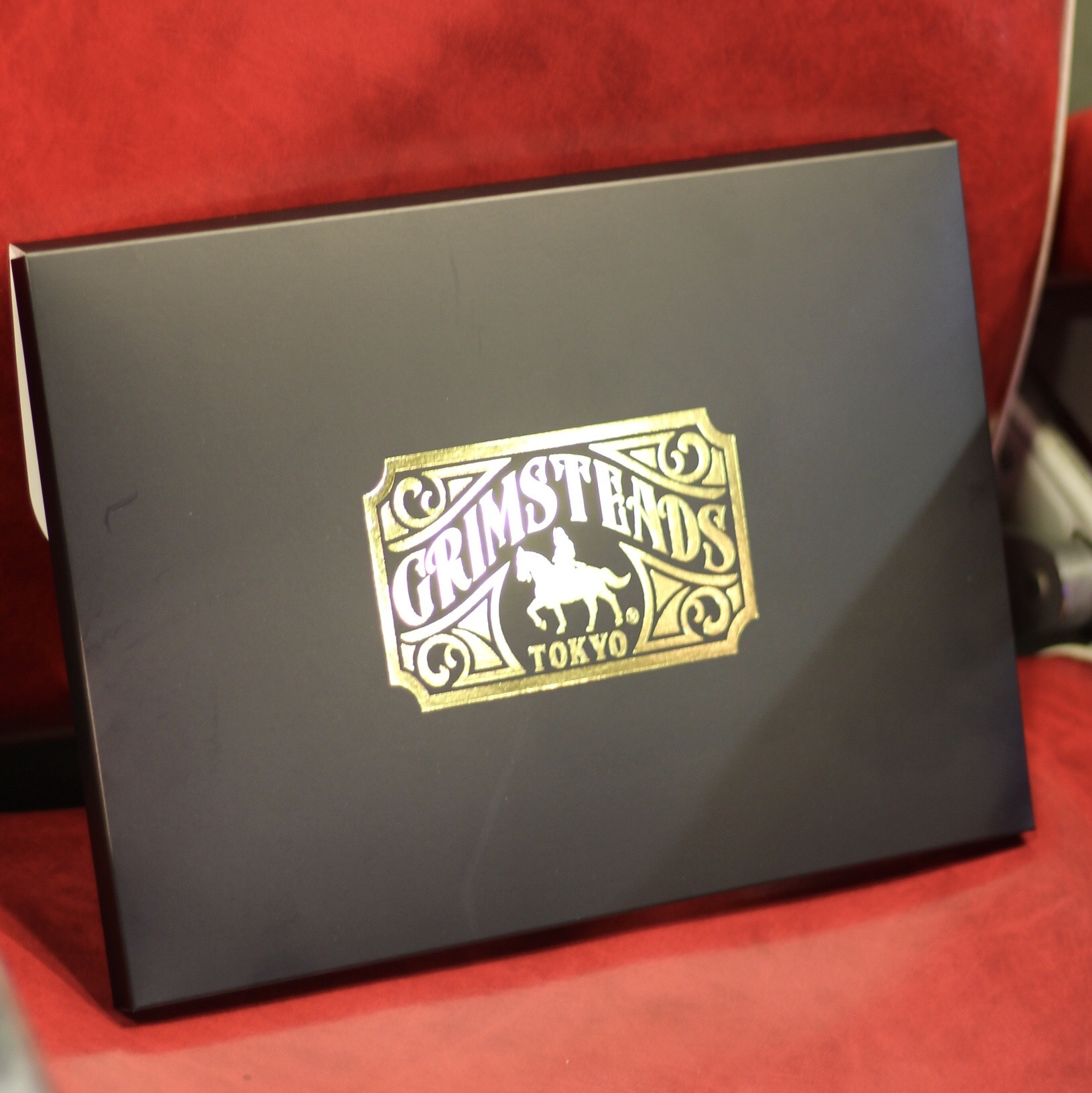 皇家騎士-扣式剪髮圍巾