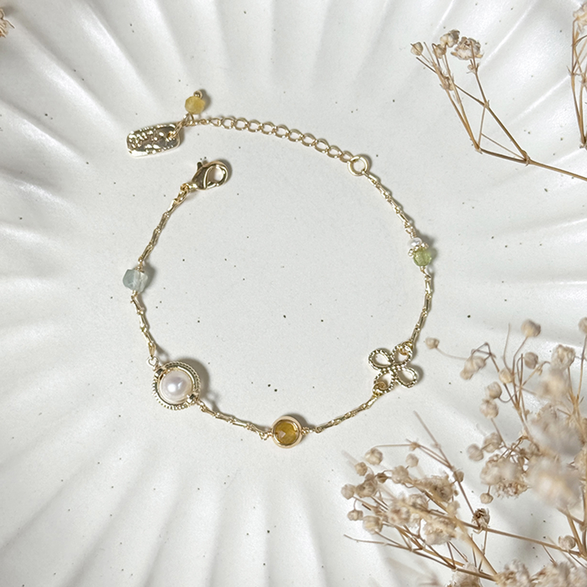 生日花 • 柒月捌 • 月見草 – 珍珠 – 手鍊