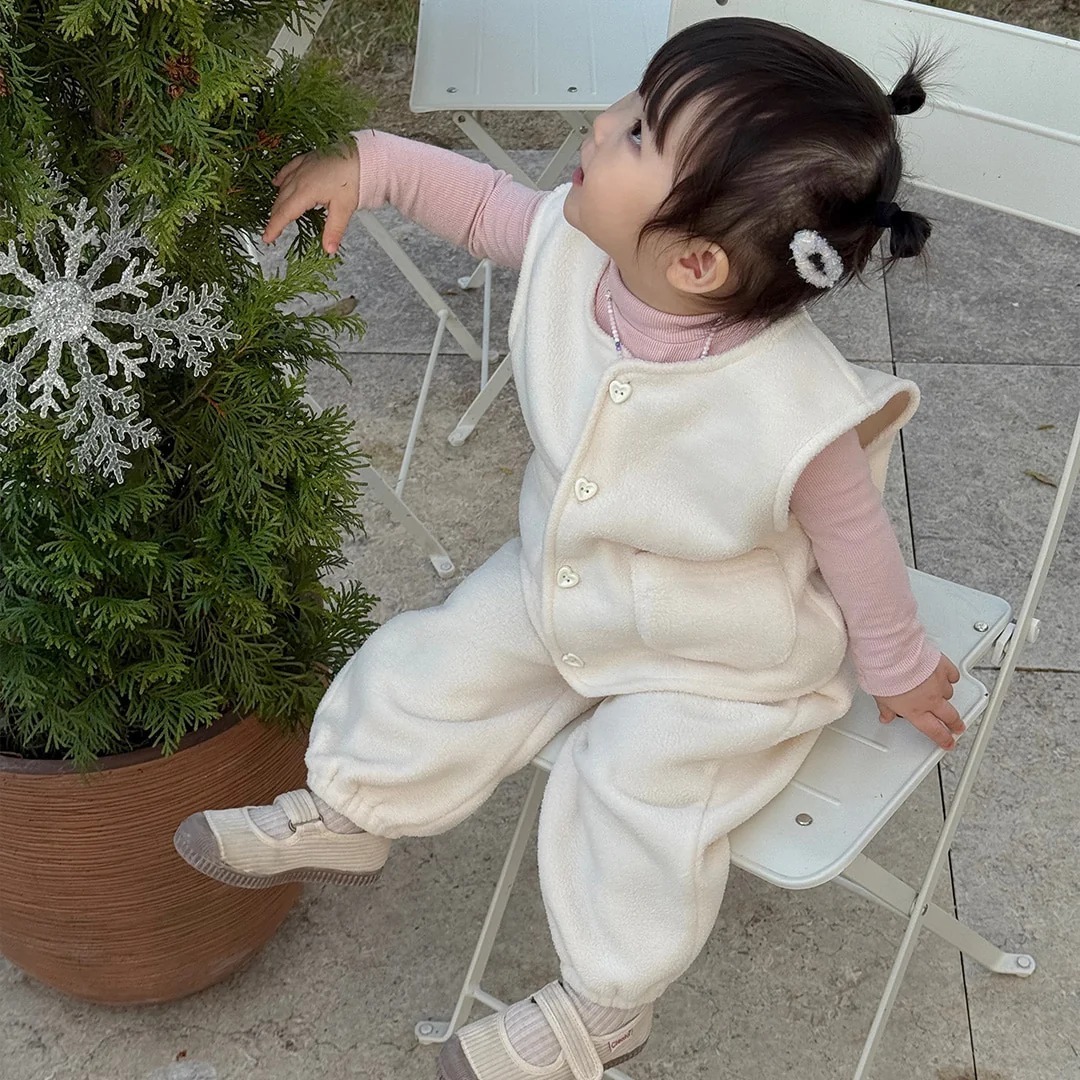 25F/W DOTTogether搖粒絨愛心紐扣保暖背心