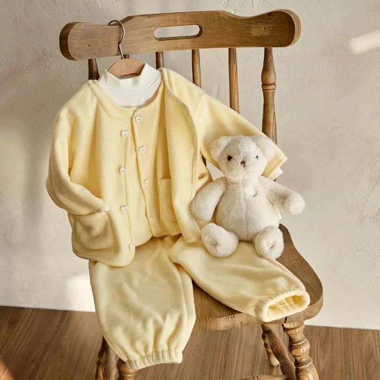 25F/W DOTTogether搖粒絨愛心紐扣保暖全套 (開襟衫+背心+束腿褲三件套)