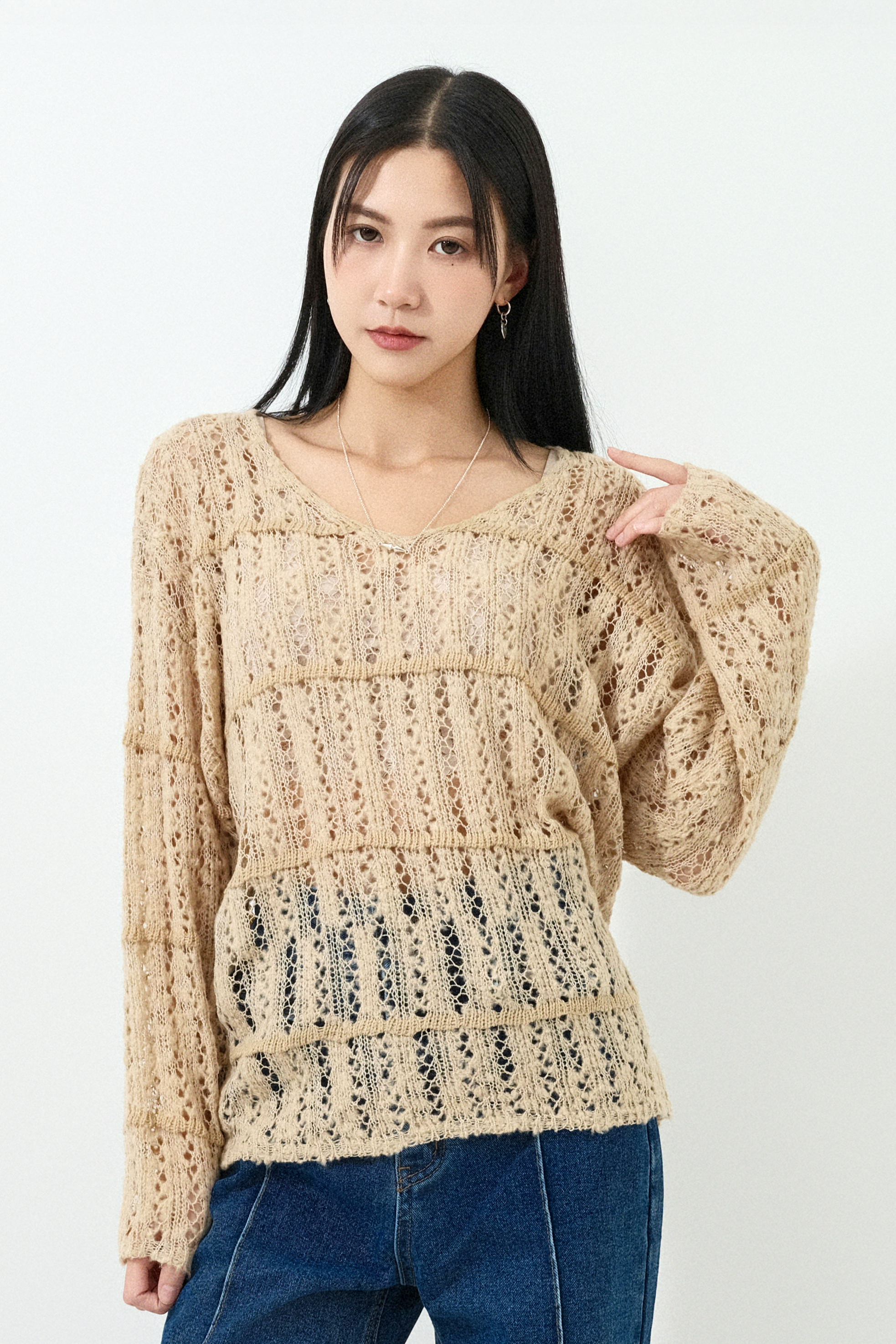 粒粒毛線通花針織上衣 (預購產品）