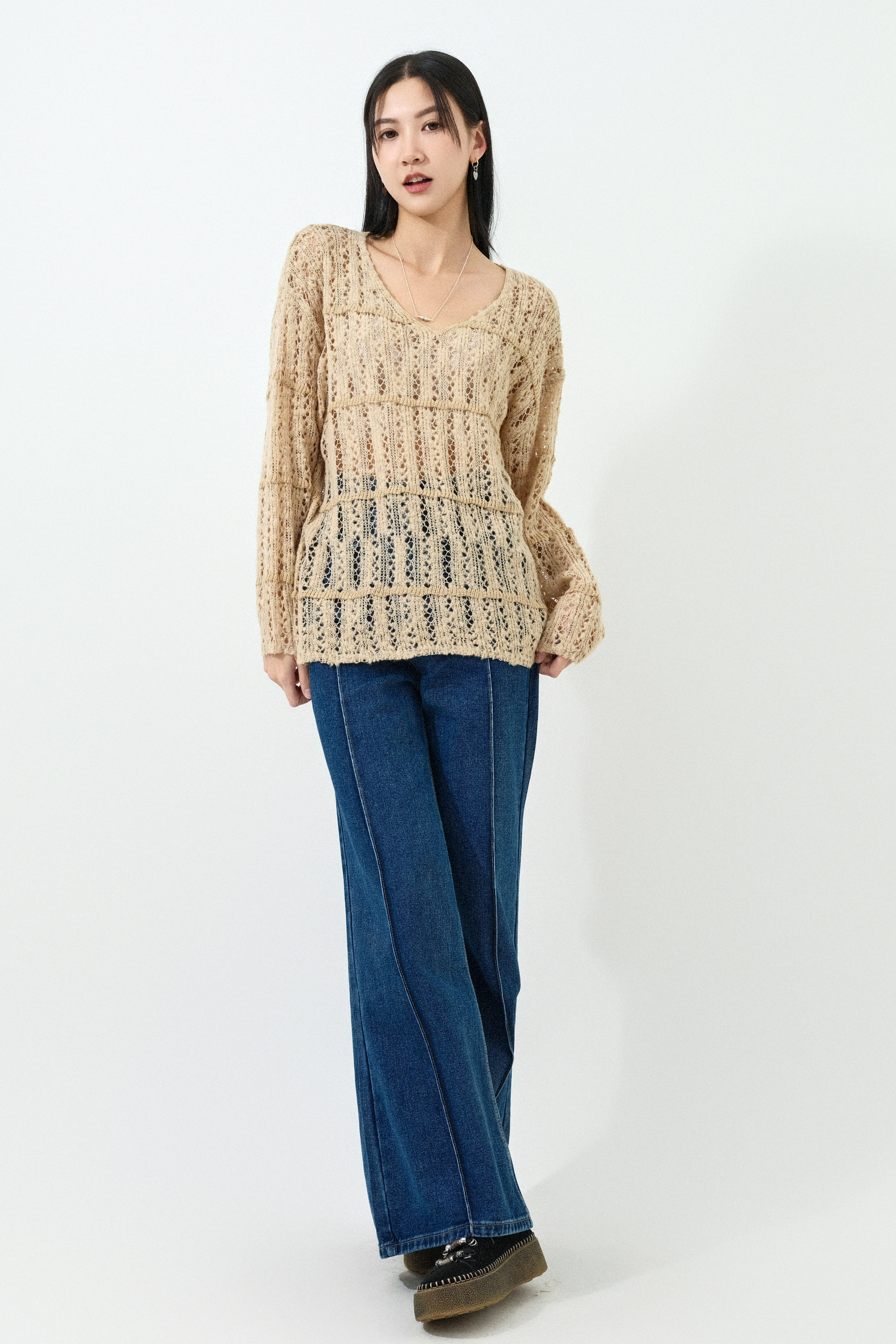粒粒毛線通花針織上衣 (預購產品）