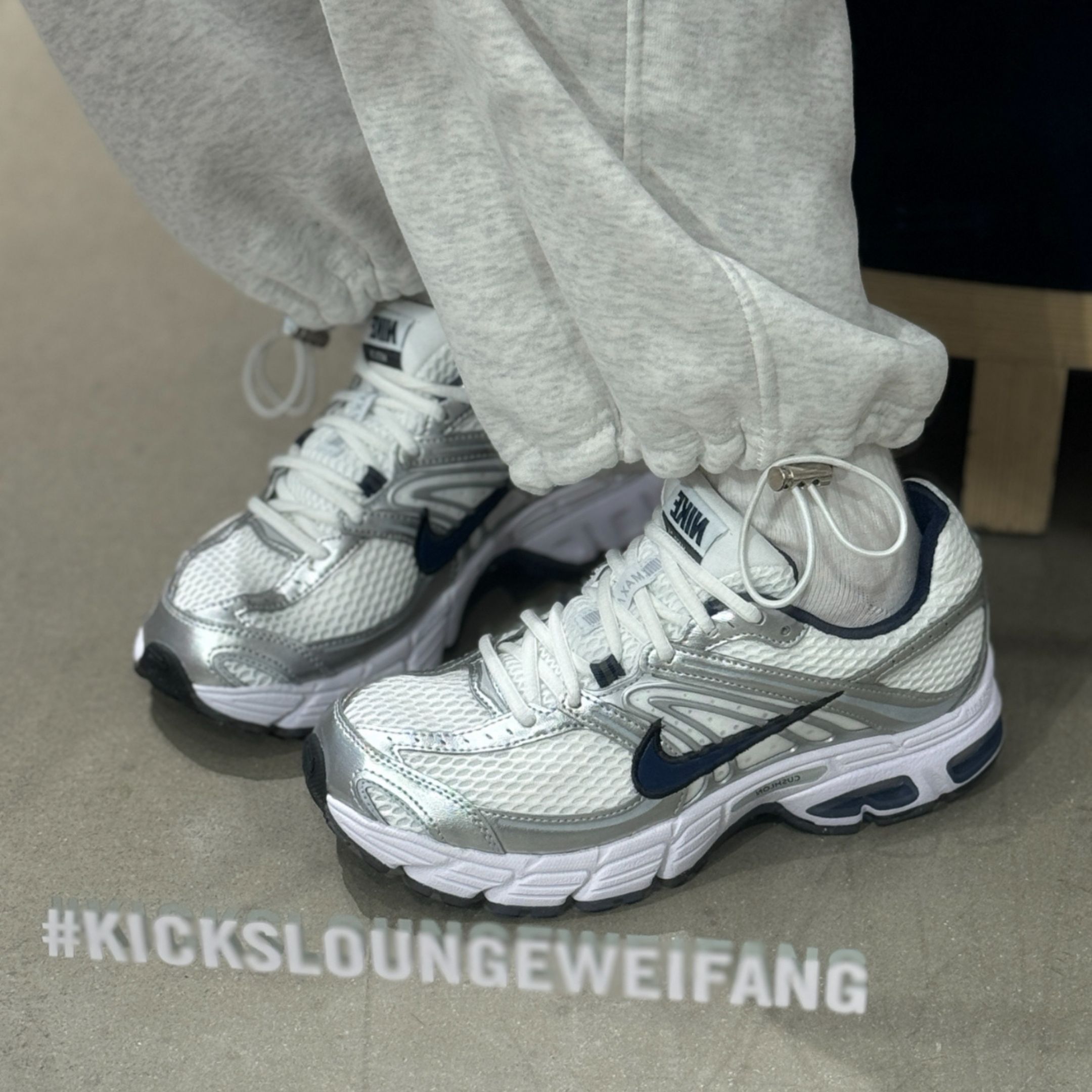 NICEDAY 代購 Nike Air Max Moto 2k 海軍藍 白 金屬 藍色 運動 休閒鞋 女鞋 HQ2056-104