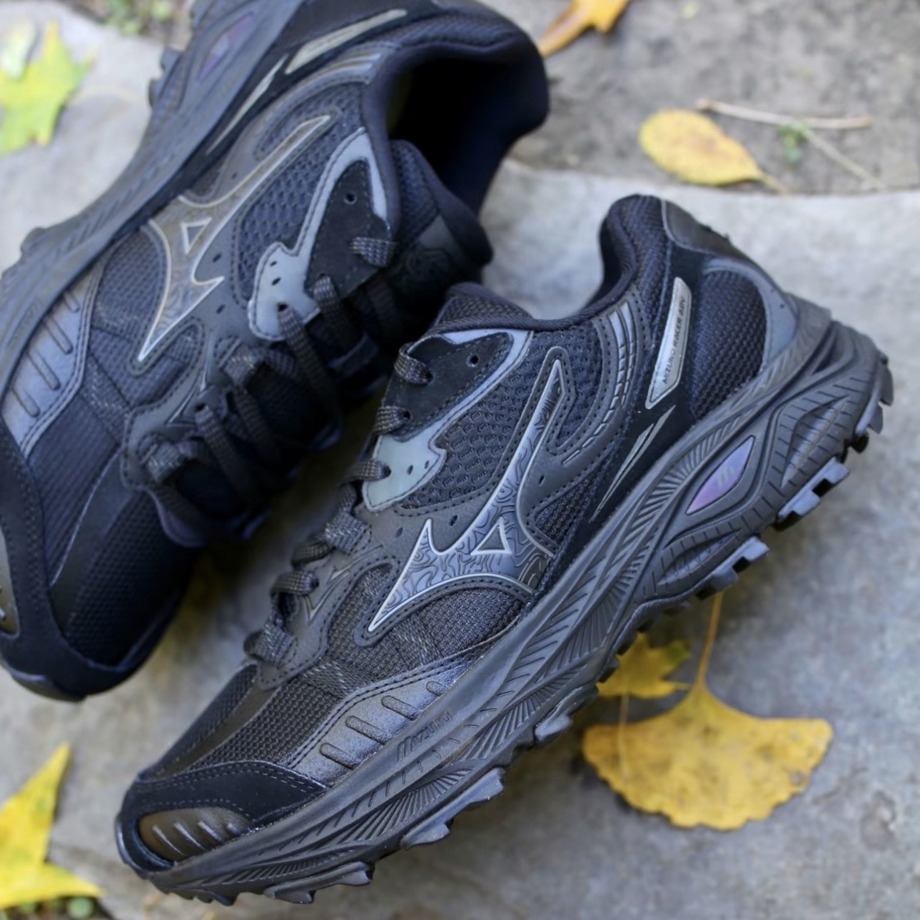 MIZUNO RACER ADV 黑曜石 午夜黑 跑步鞋 戶外 山系 美津濃 D1GH241201